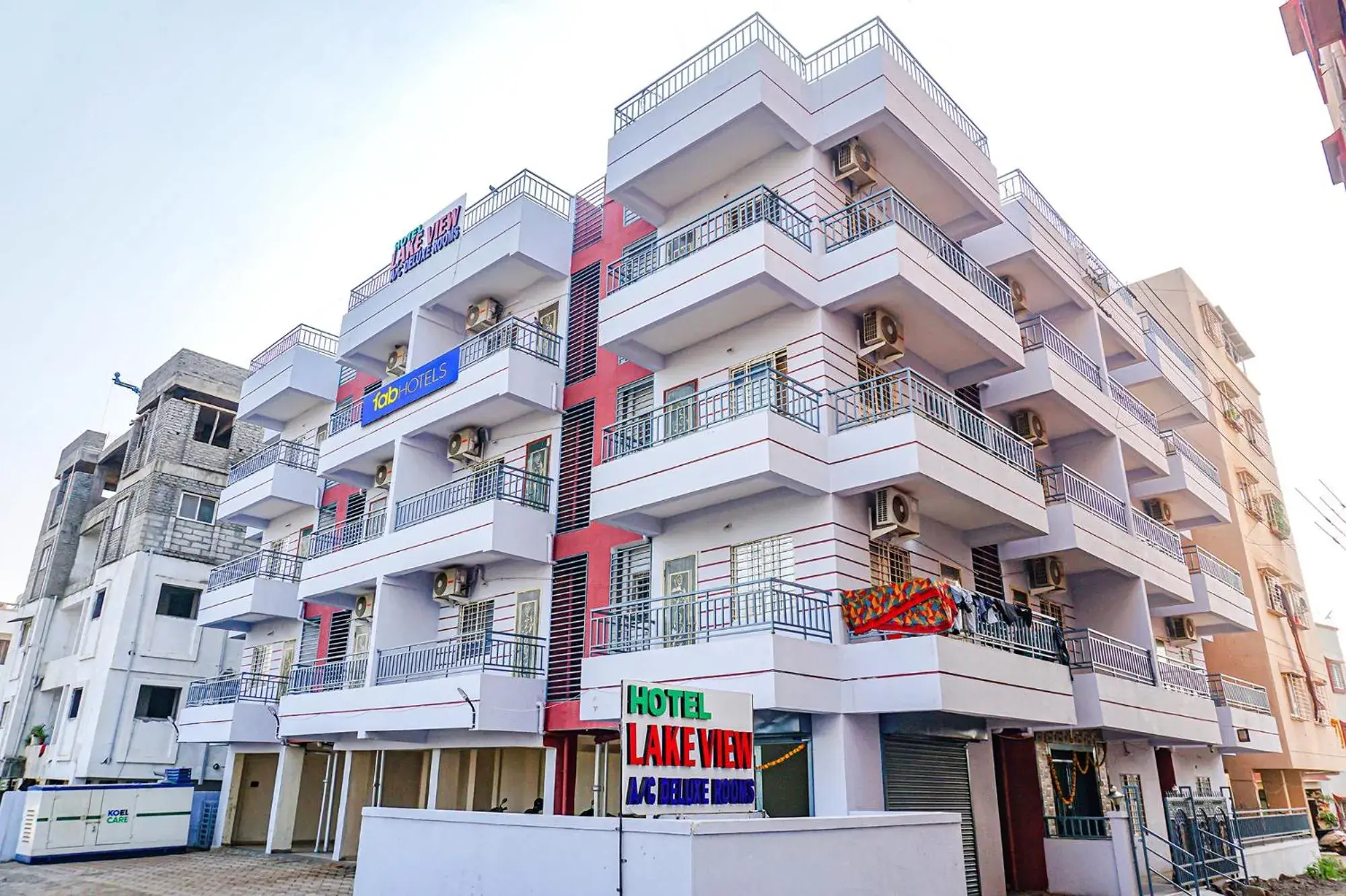 Facade/entrance, Property Building in OYO Flagship Lakeview