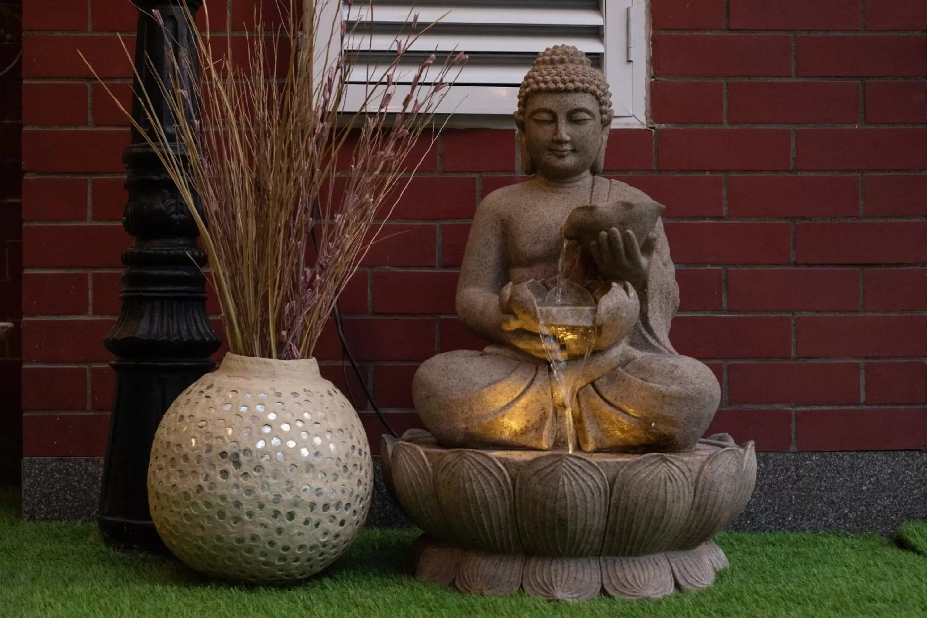 Facade/entrance in Terrakotta Rishikesh Facade/entrance in Terrakotta Rishikesh