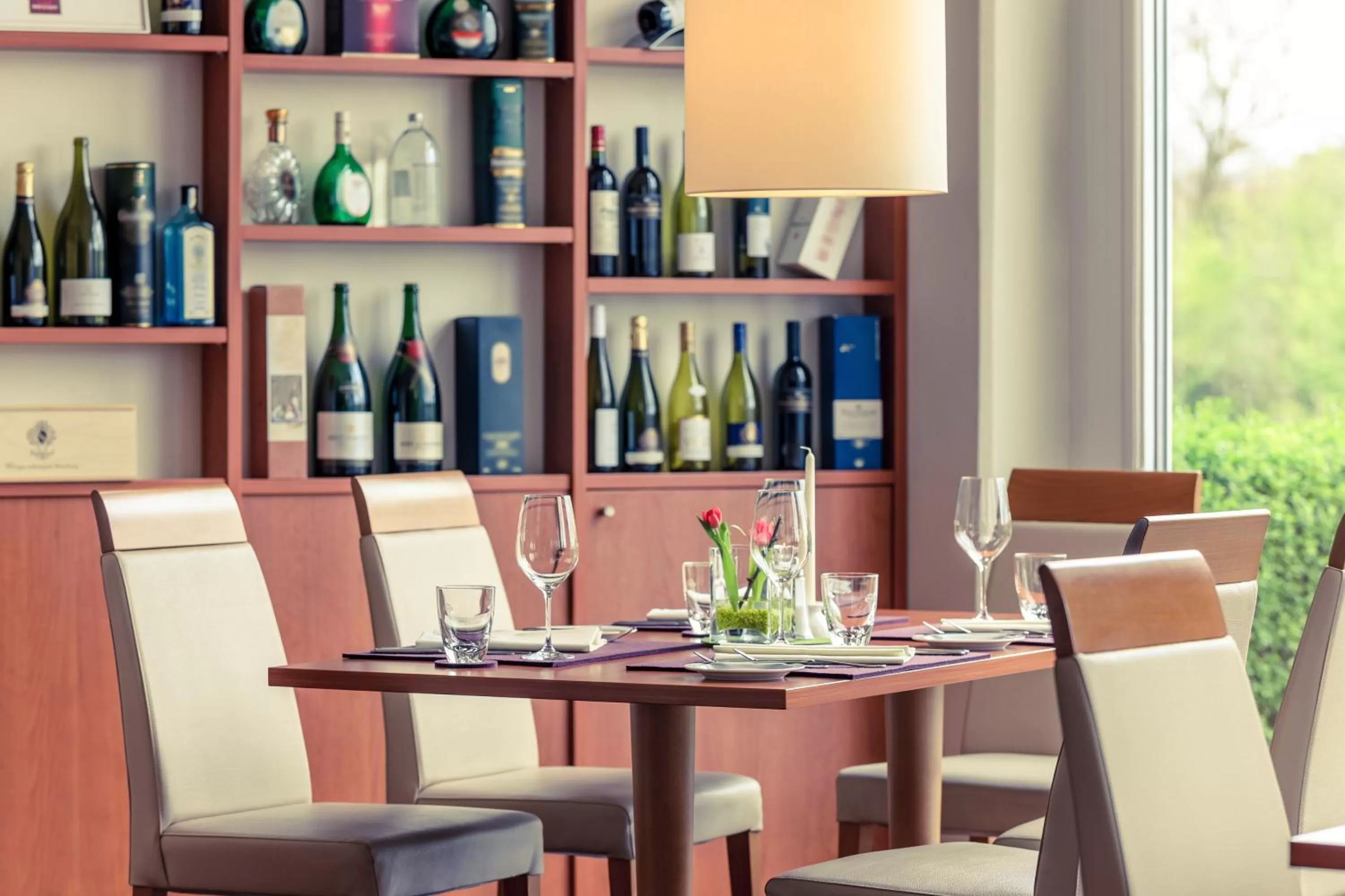 Restaurant/places to eat in Mercure Hotel Schweinfurt Maininsel