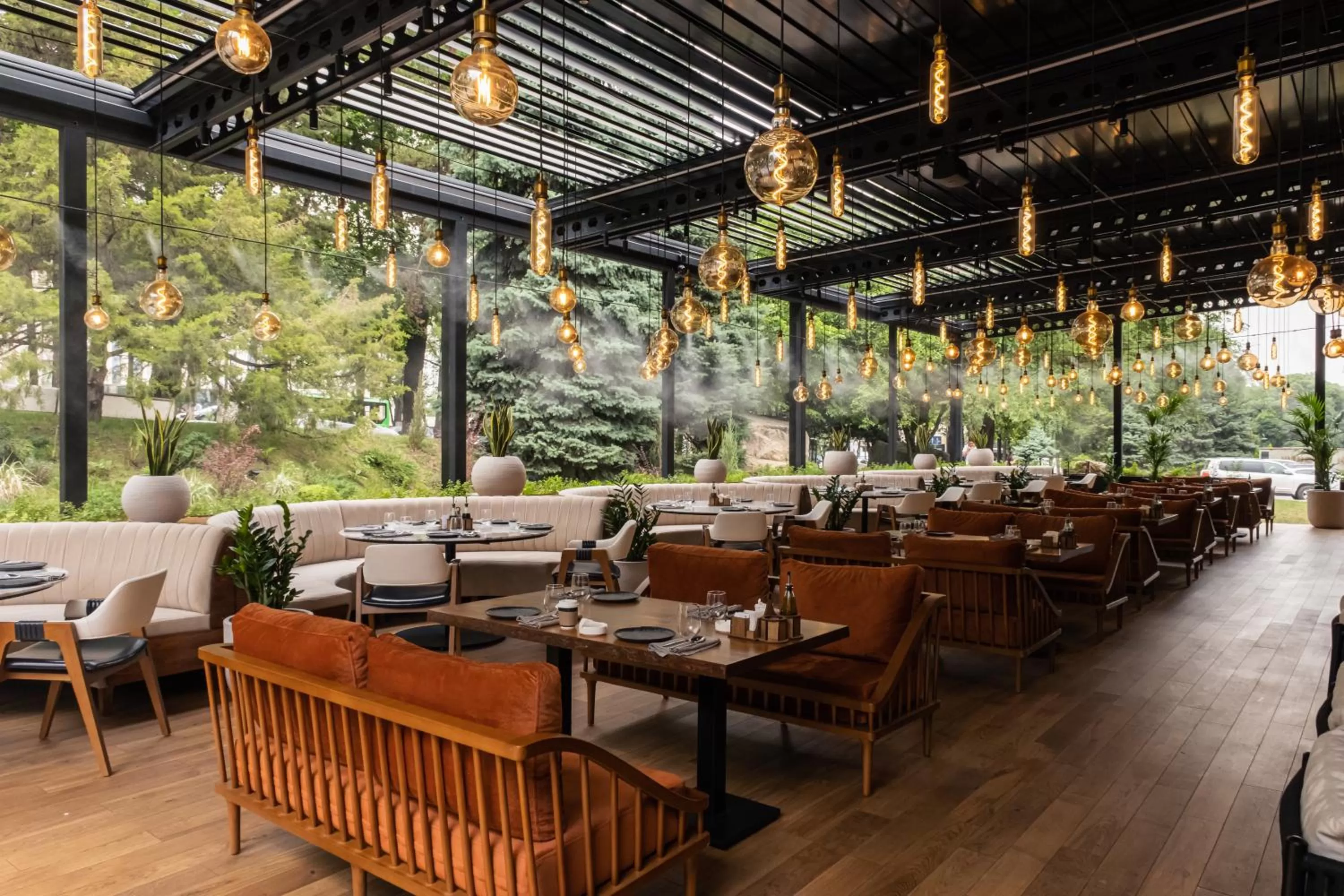 Restaurant/places to eat in Kazakhstan Hotel