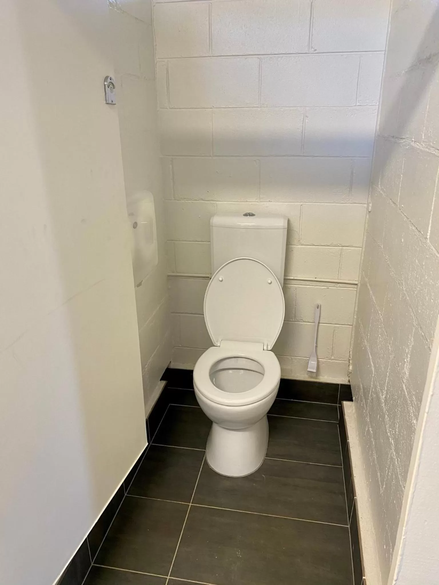 Toilet in Bundaberg Park Village
