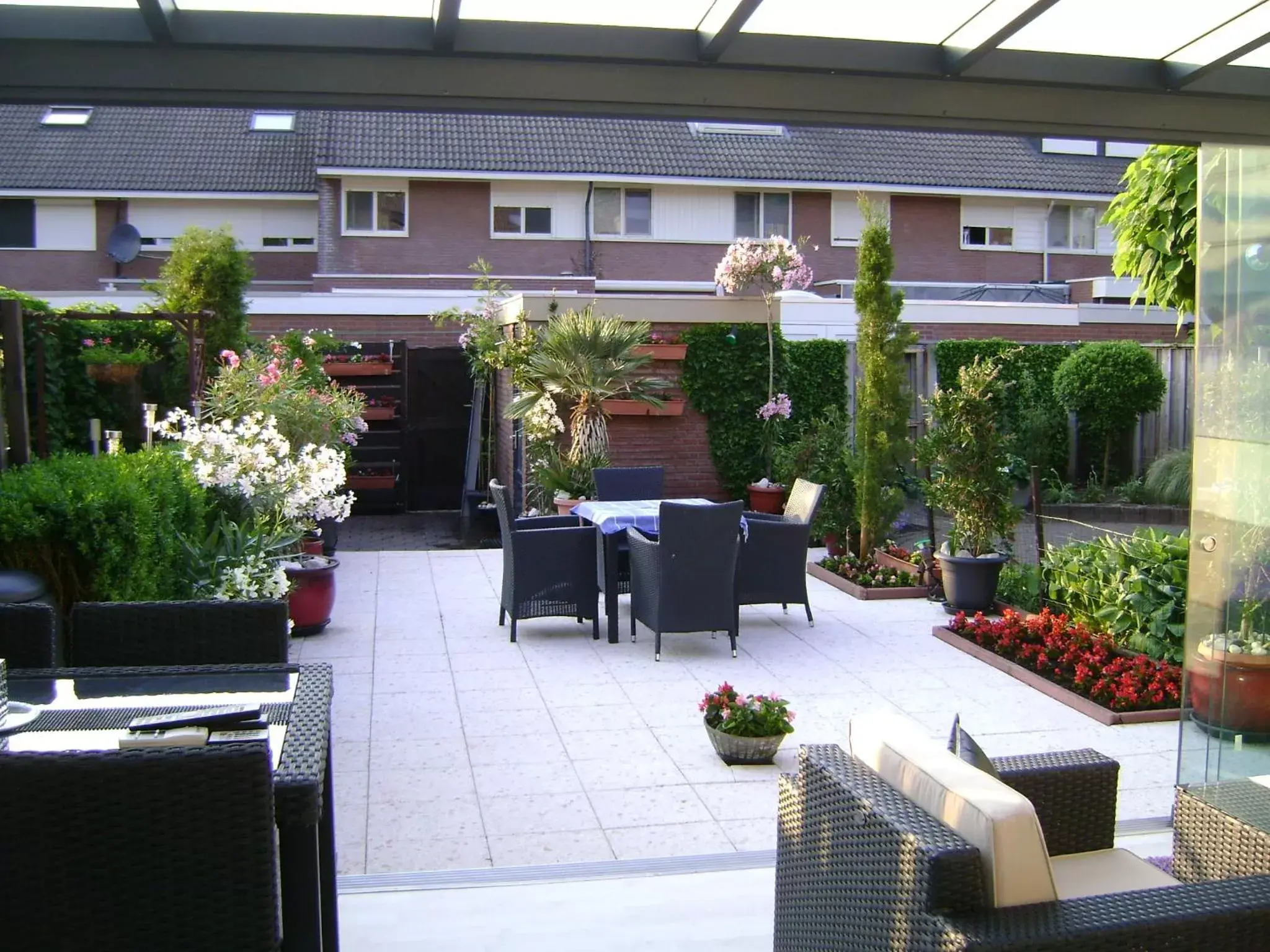 Garden, Restaurant/Places to Eat in Enschede