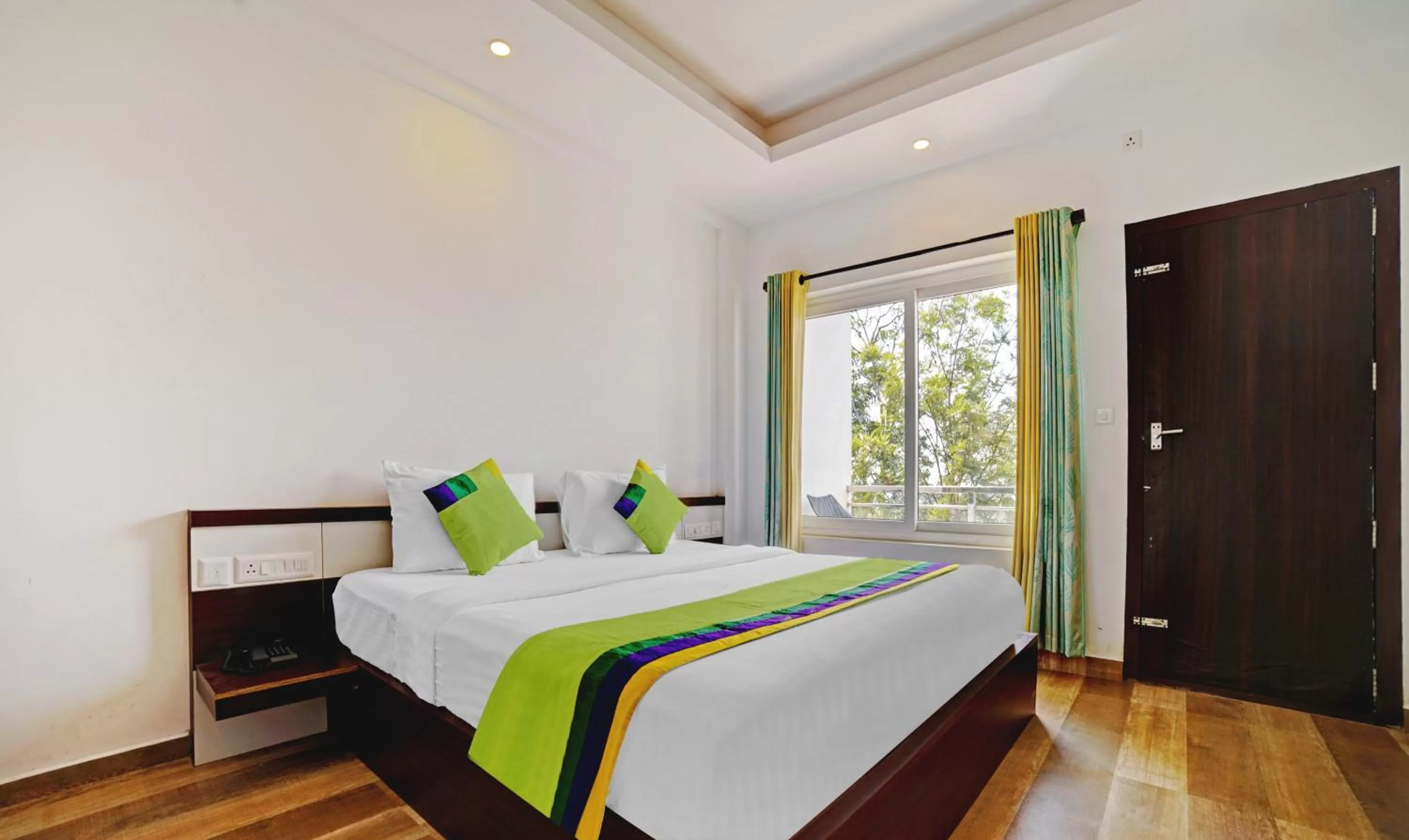 Deluxe Room with Mountain View in Treebo Wanderlust Residency With Mountain View