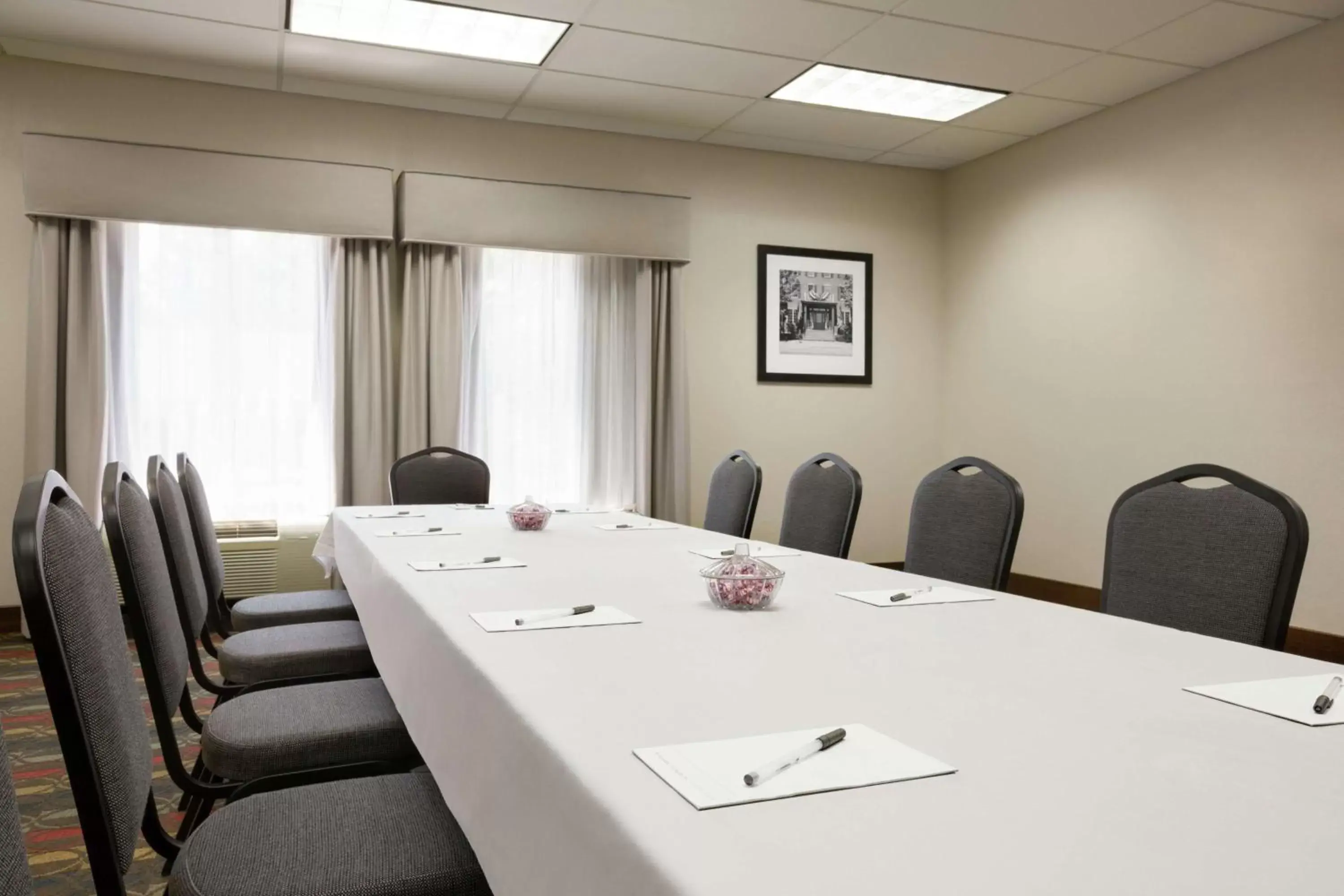 Meeting/conference room in Hampton Inn Richmond/Ashland