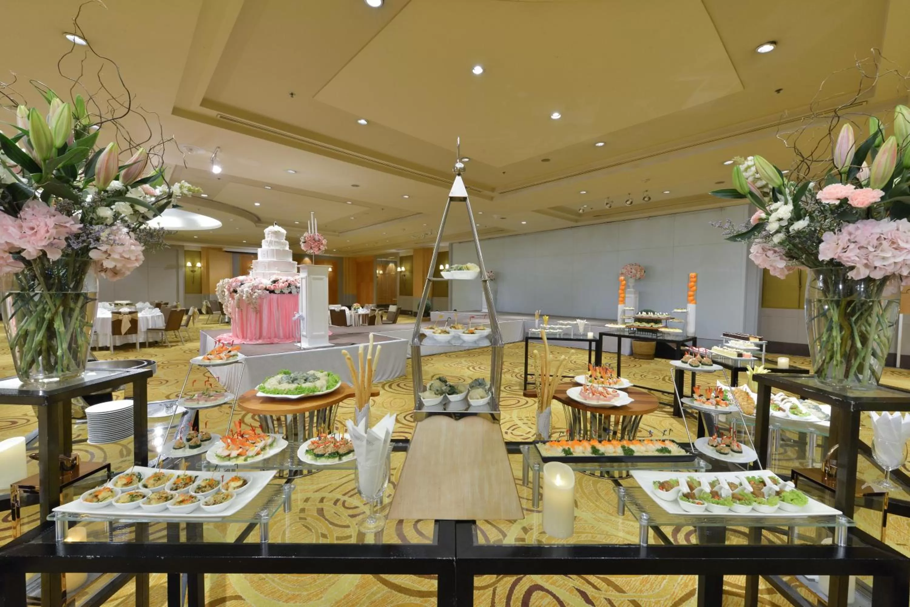 Banquet/Function facilities in Miracle Grand Convention Hotel