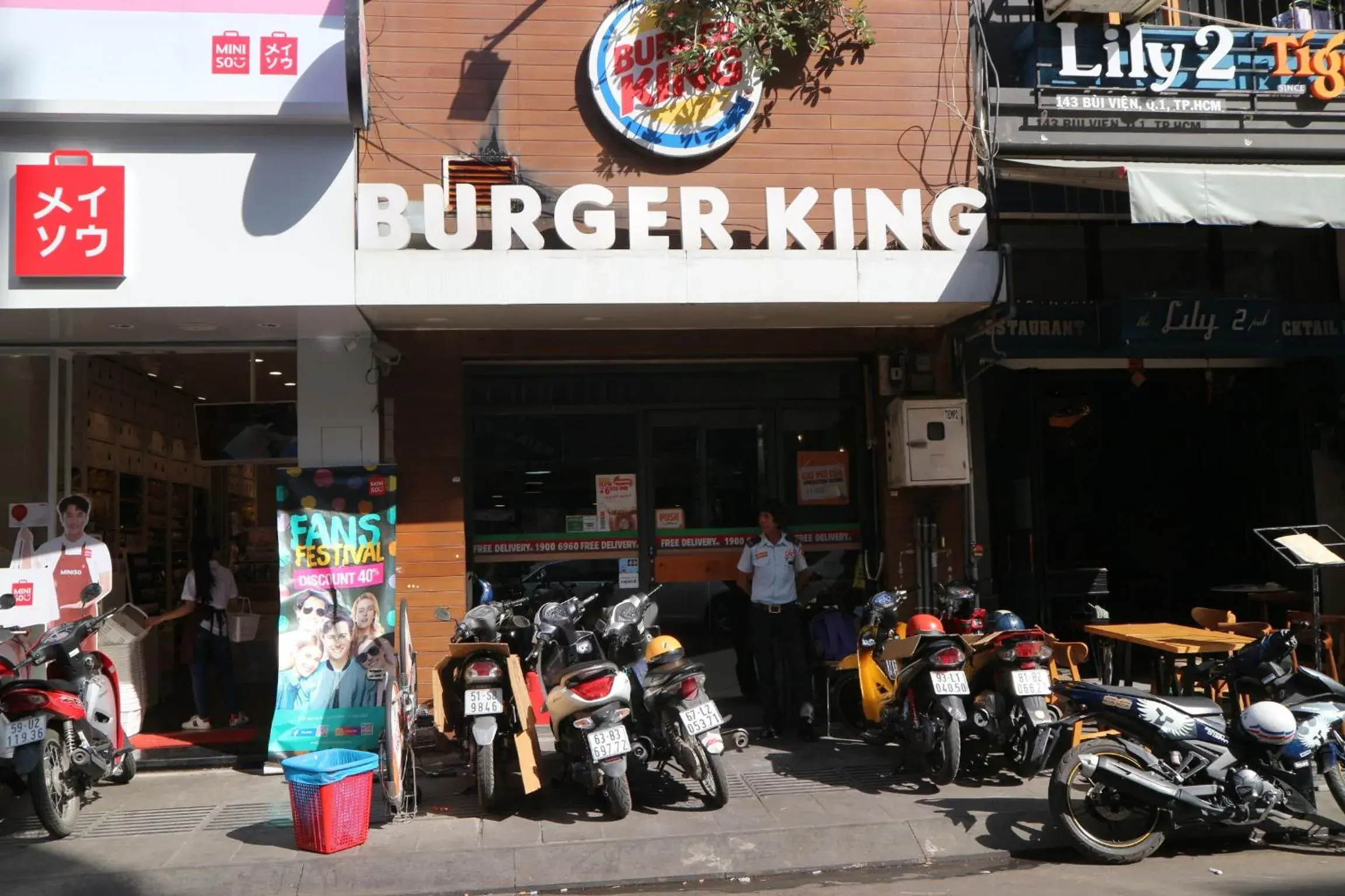 Restaurant/places to eat in Long Hostel Restaurant/places to eat in Long Hostel