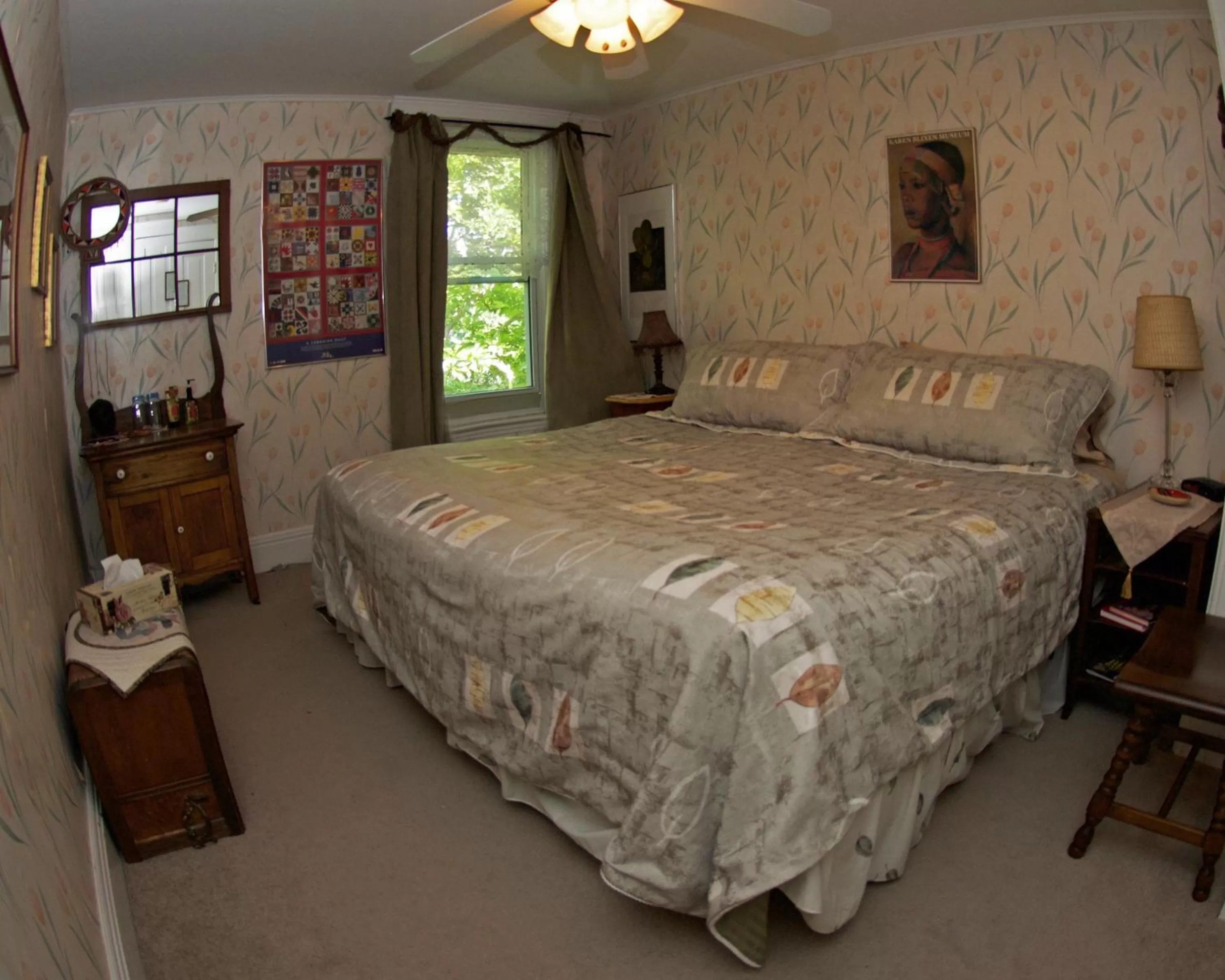 Bedroom, Bed in Bondy House Bed & Breakfast