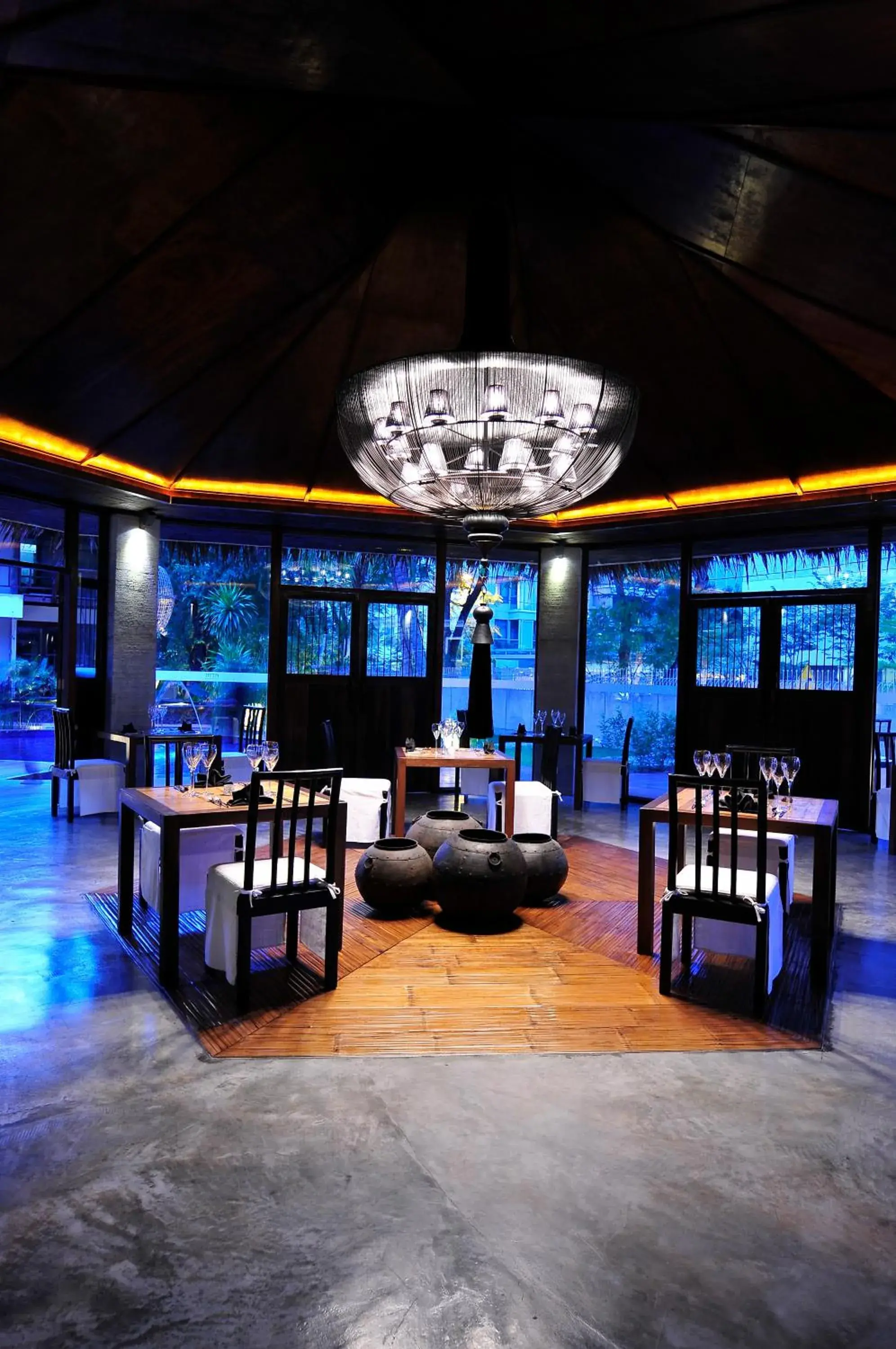 Restaurant/places to eat in Villa Samadhi by Samadhi Age 12 and Above Only Restaurant/places to eat in Villa Samadhi by Samadhi Age 12 and Above Only