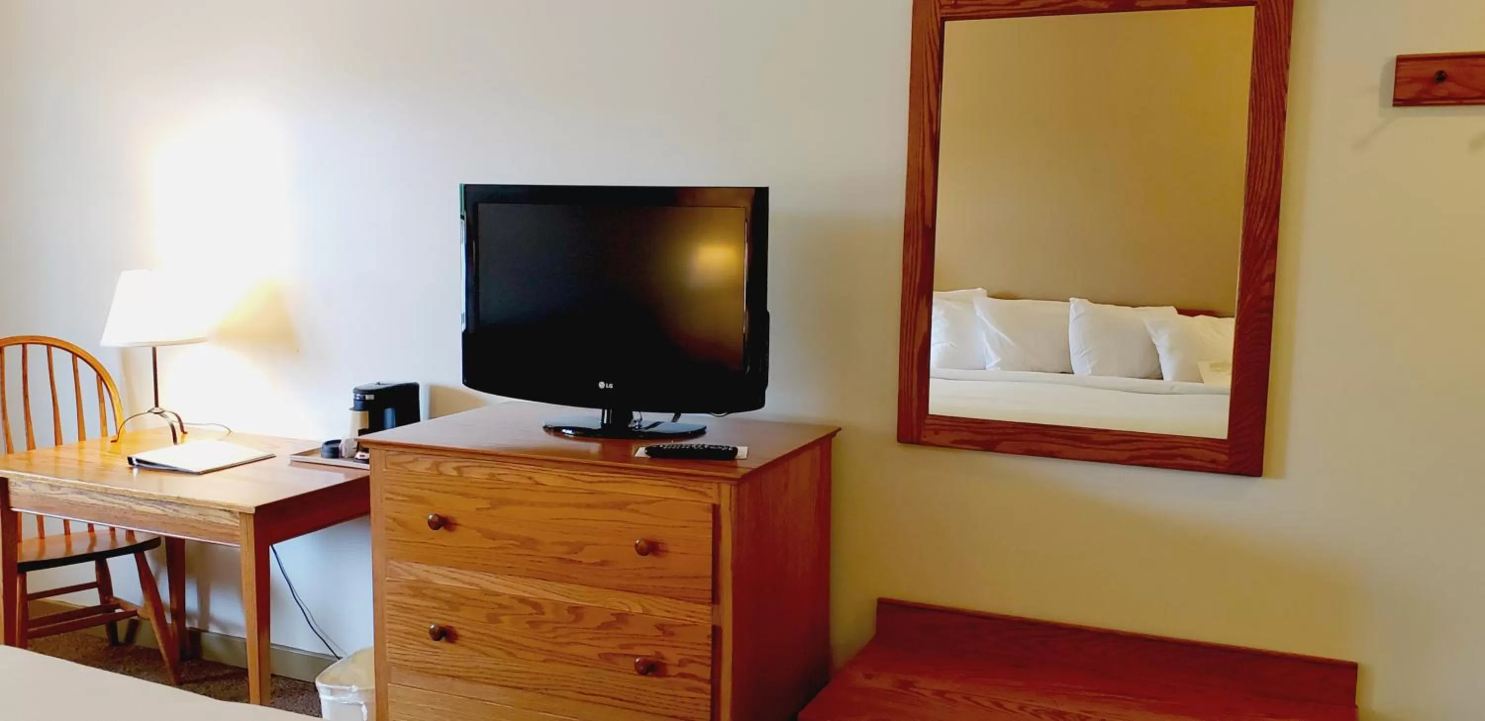 TV and multimedia, Bed in Berlin Heritage Inn