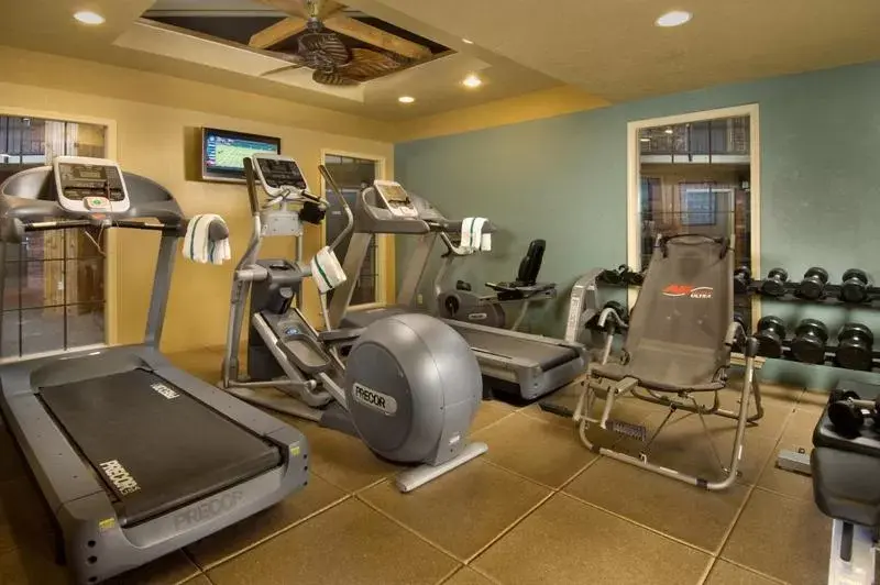 Fitness centre/facilities, Fitness Center/Facilities in Northwest Inn