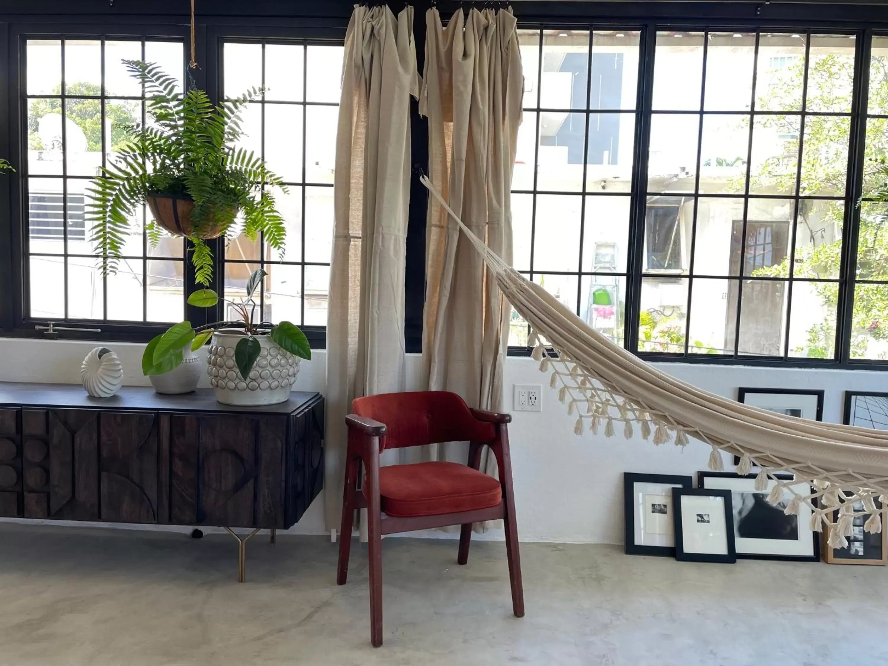 Seating Area in La Botanica Hotel