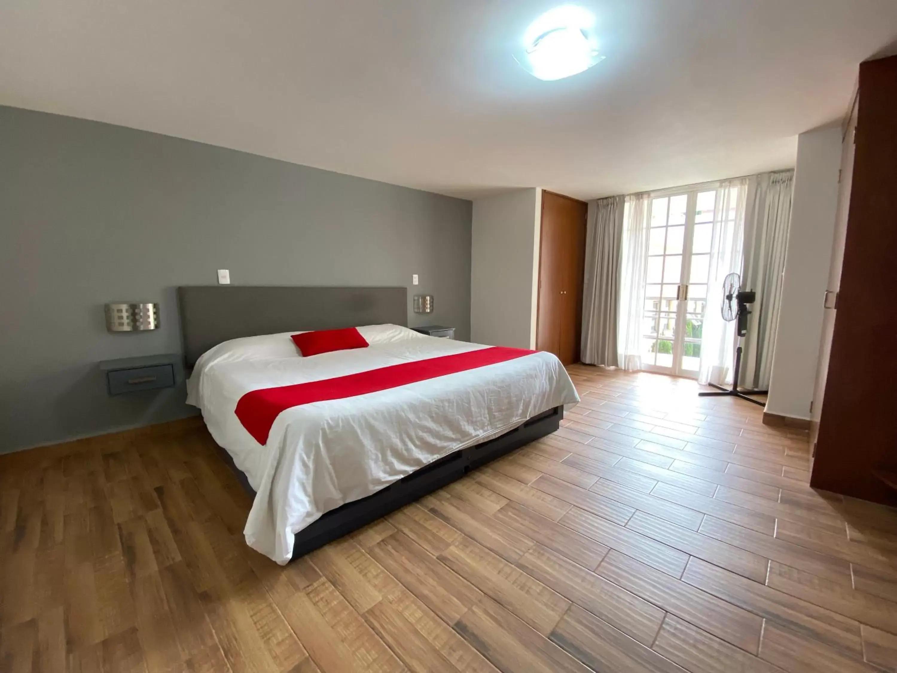Bedroom, Bed in Grupo Kings Suites - Bosques de Duraznos 78