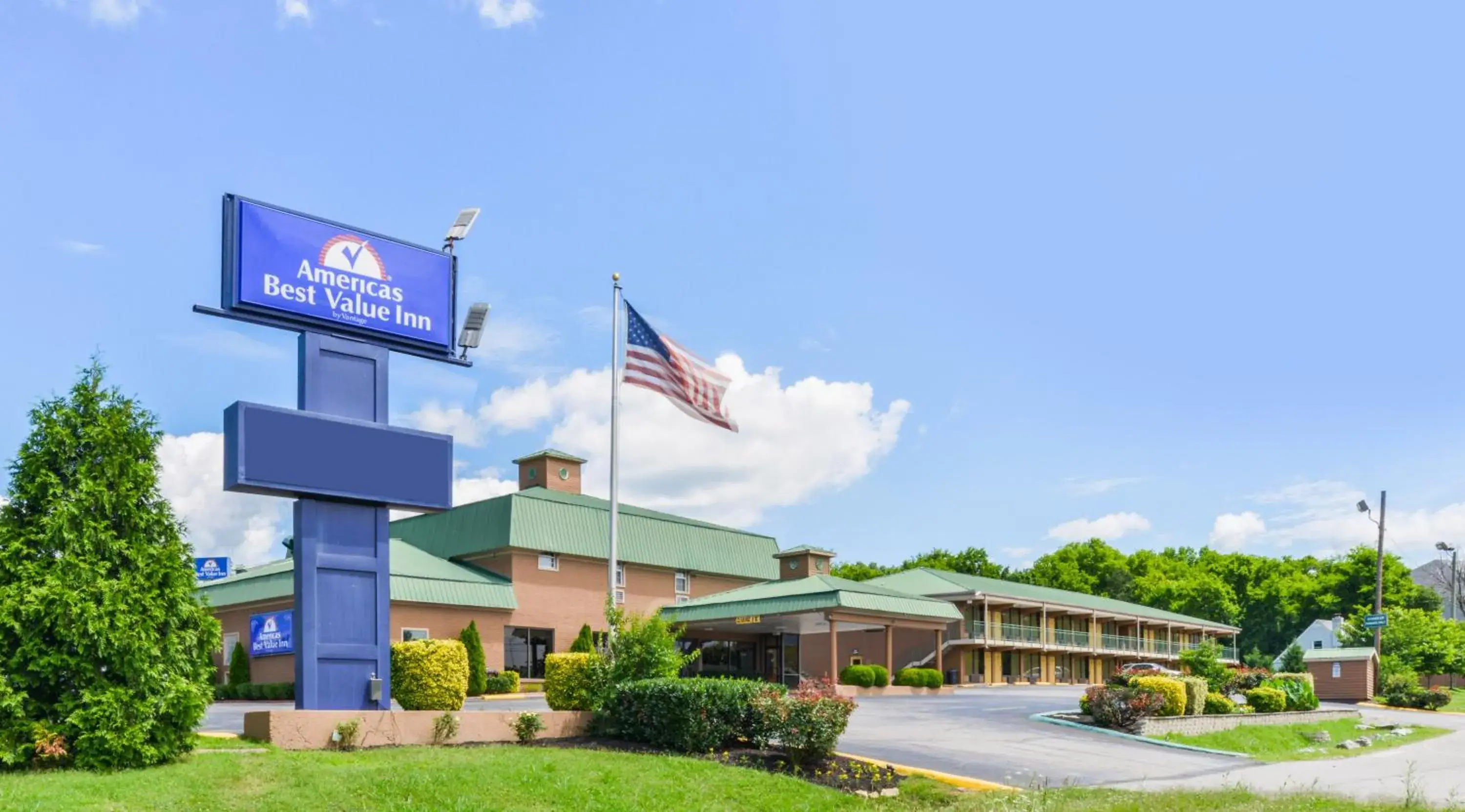 Facade/entrance, Property Building in Americas Best Value Inn-Goodlettsville/N. Nashville