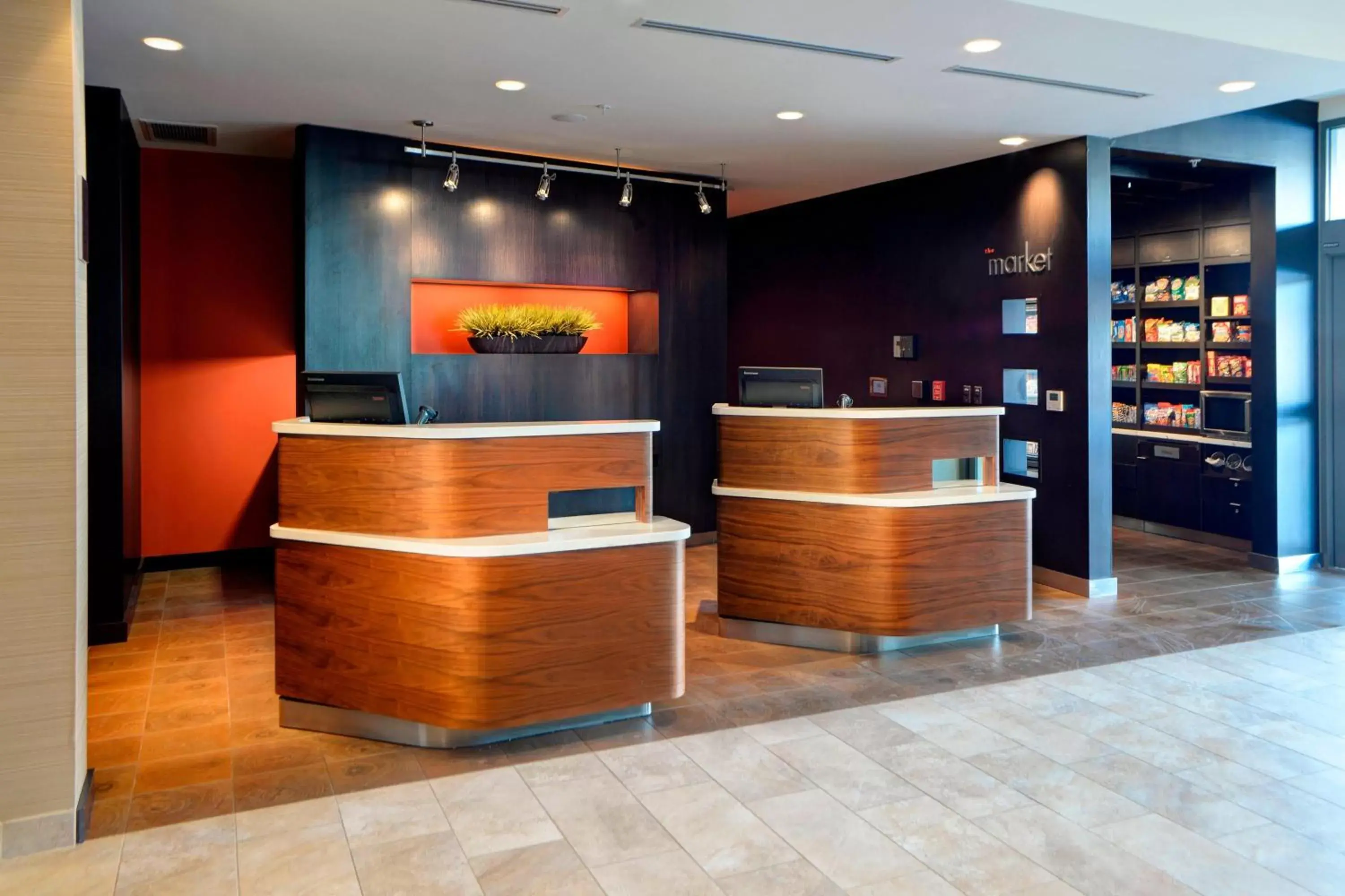 Lobby or reception, Lobby/Reception in Courtyard by Marriott Muncie at Horizon Convention Center