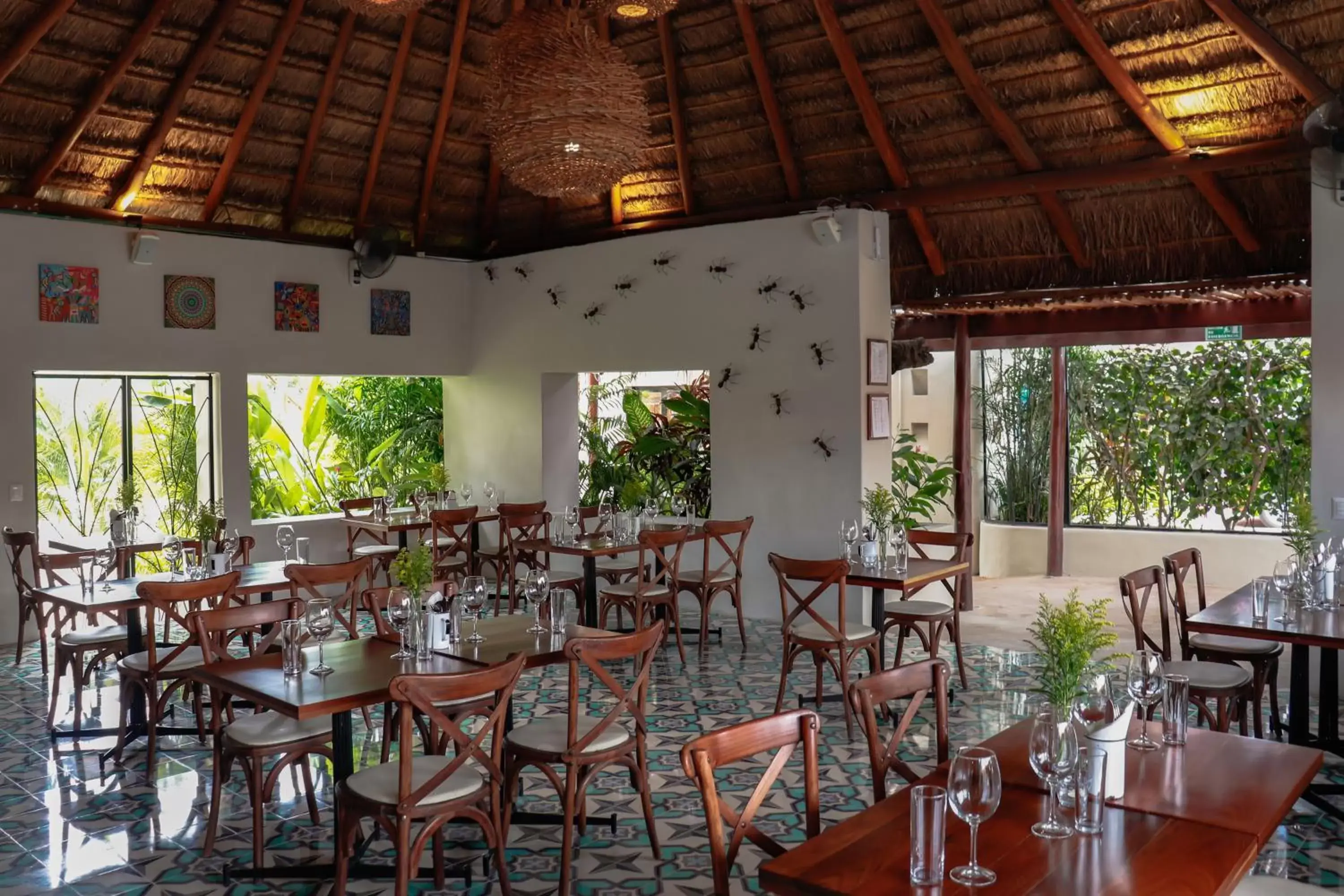 Restaurant/Places to Eat in Blue Palm Bacalar
