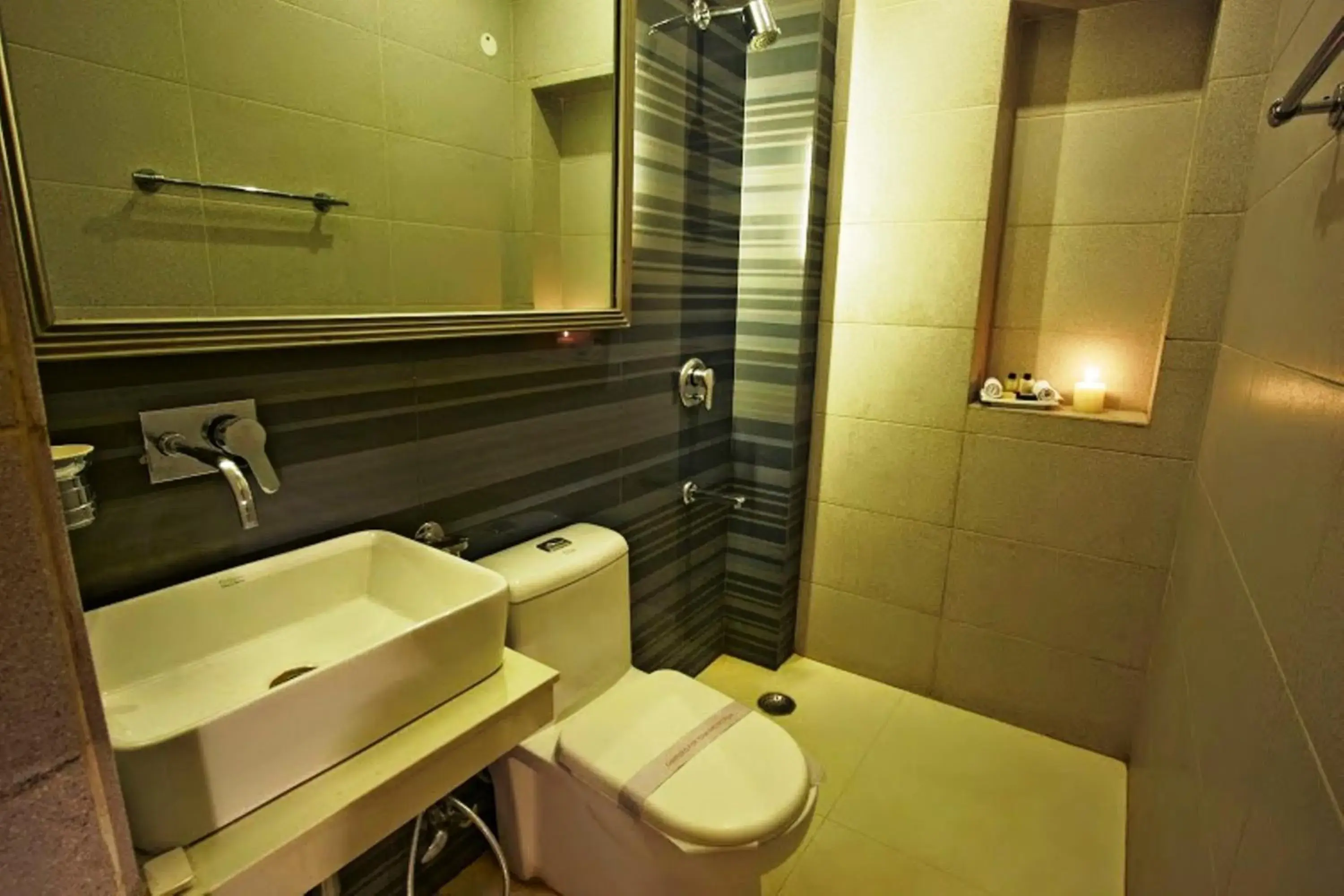 Bedroom, Bathroom in Hotel Ajanta