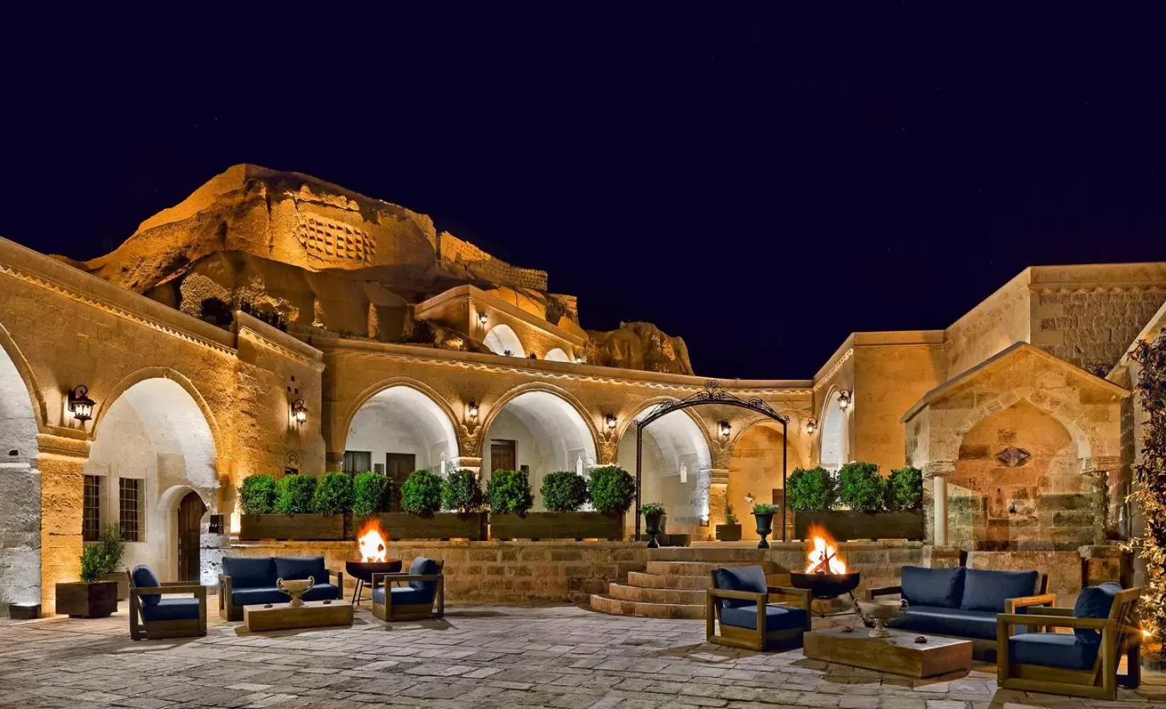 Property building in Seraphim Cave Suites & SPA Property building in Seraphim Cave Suites & SPA