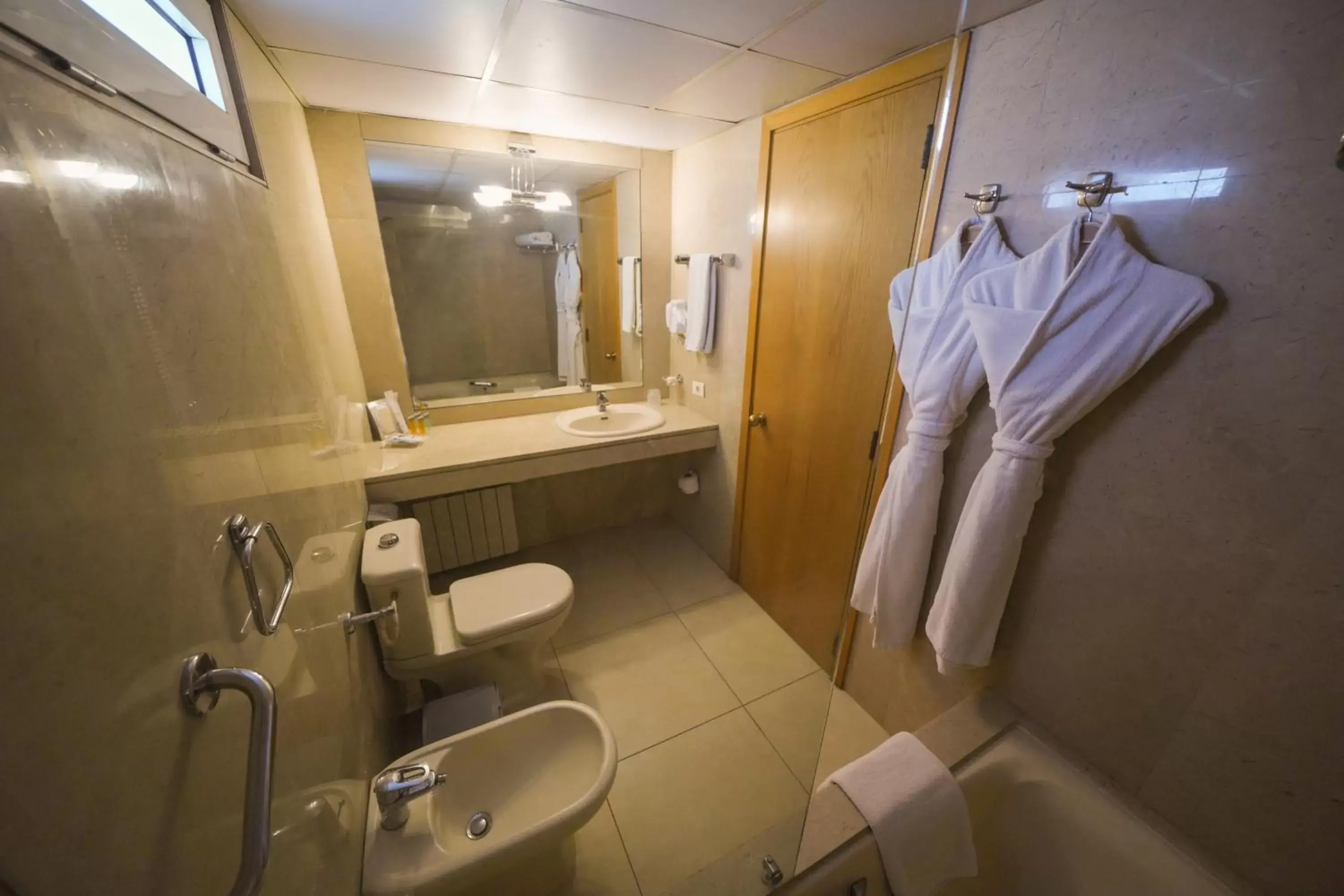 Toilet, Bathroom in Casa D'or Hotel