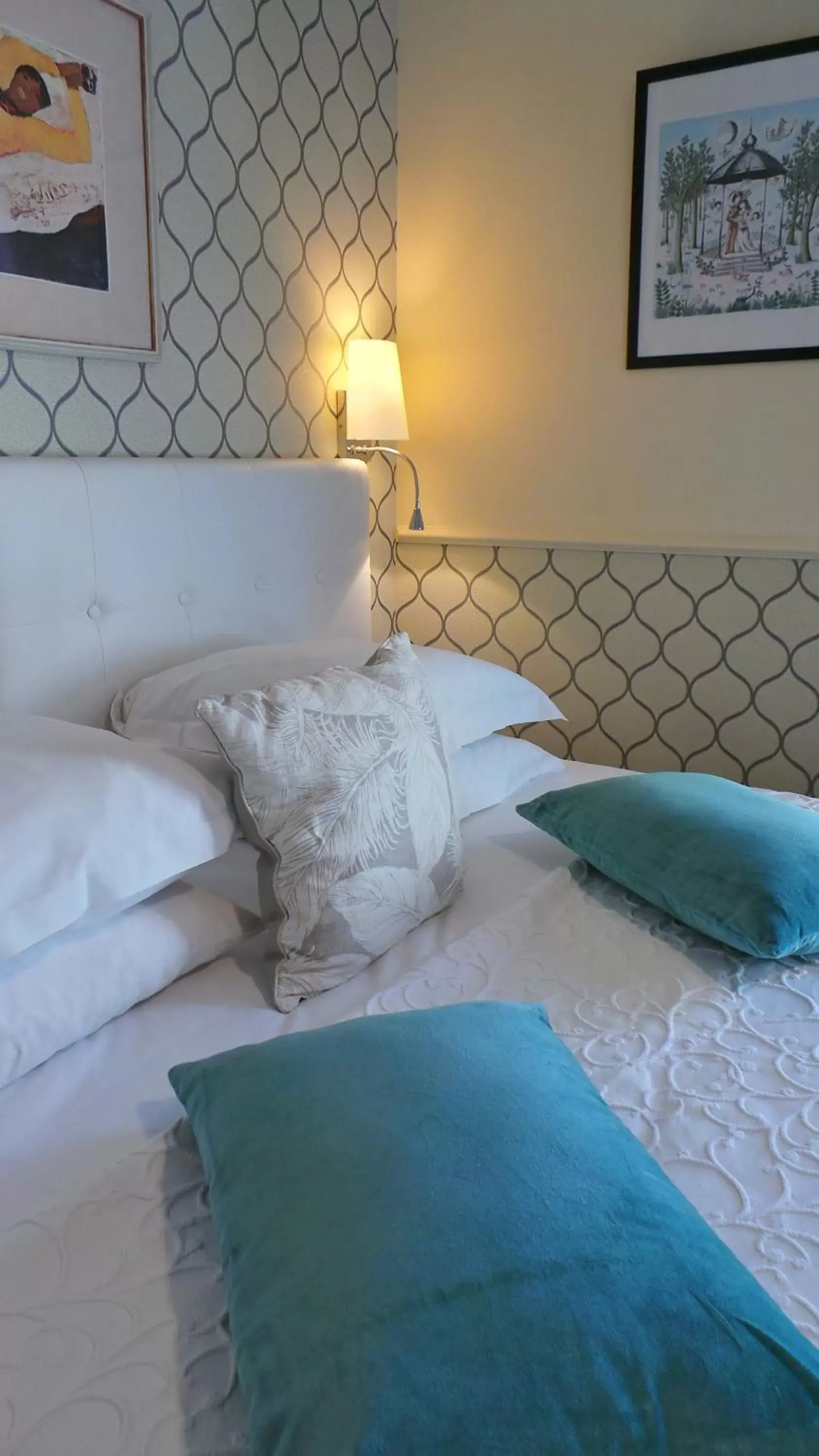 Other, Bed in Hotel Relais Du Postillon