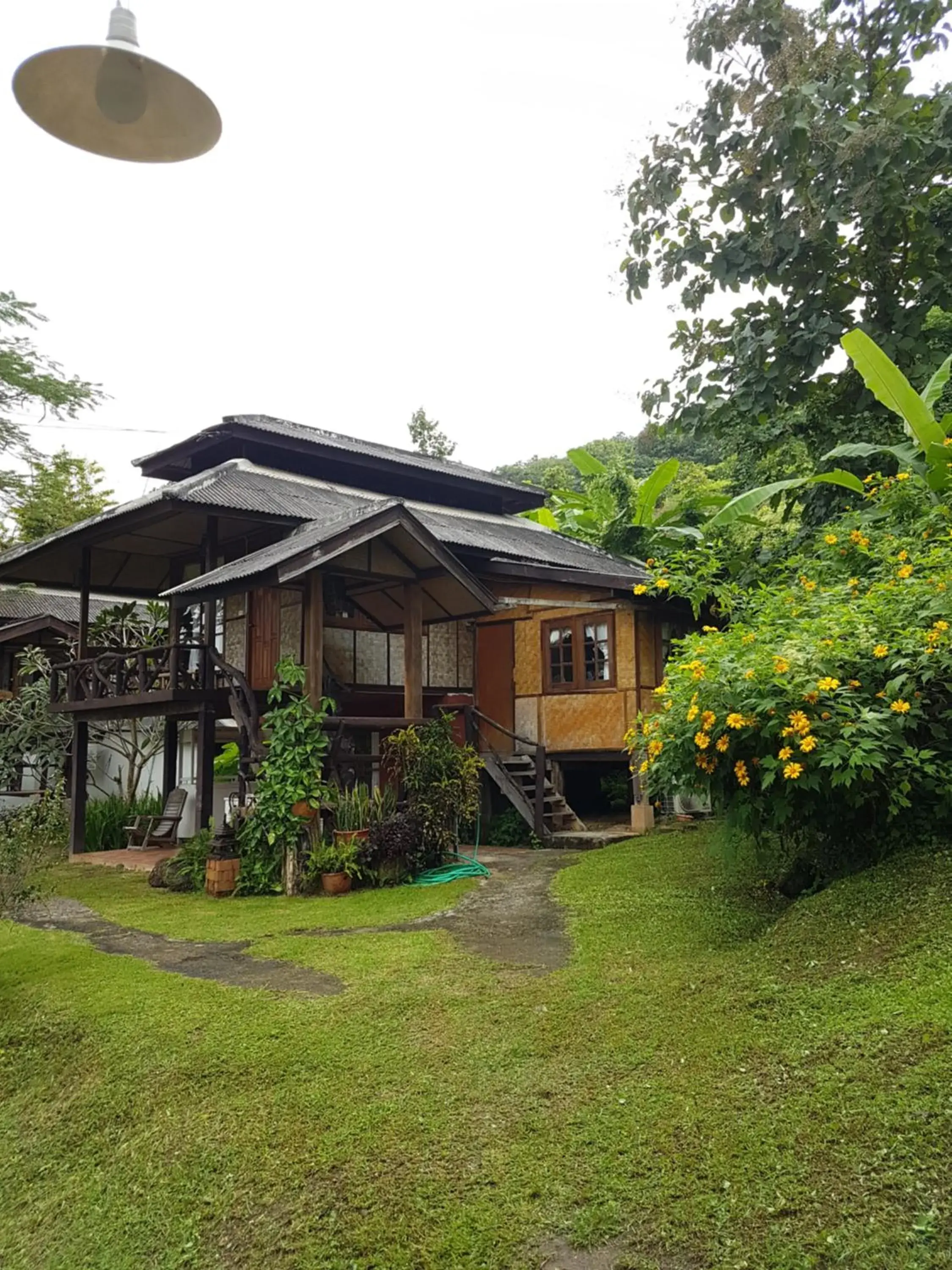 Photo of the whole room, Property Building in Chang Pai Resort