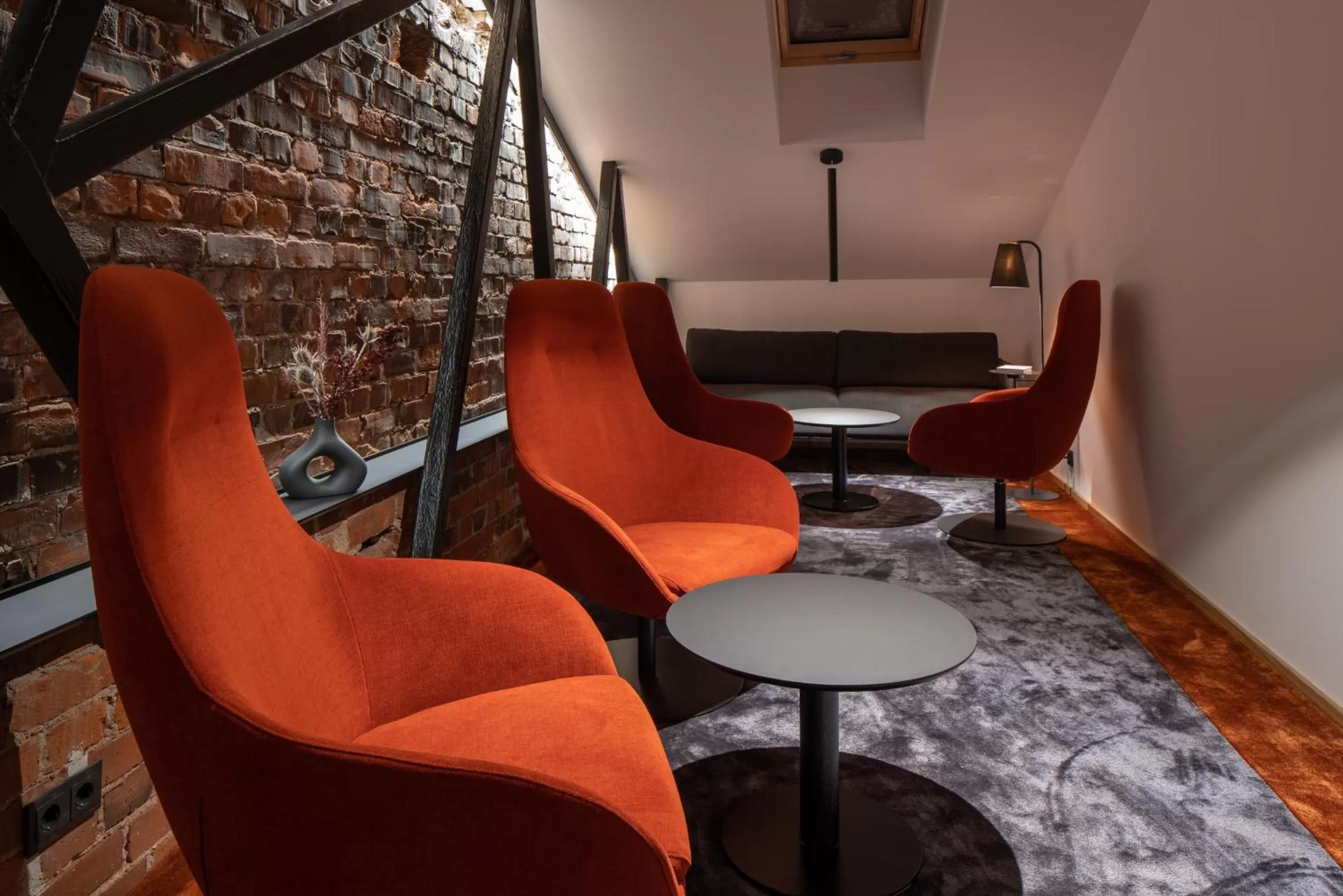 Seating area in Dunten Hotel