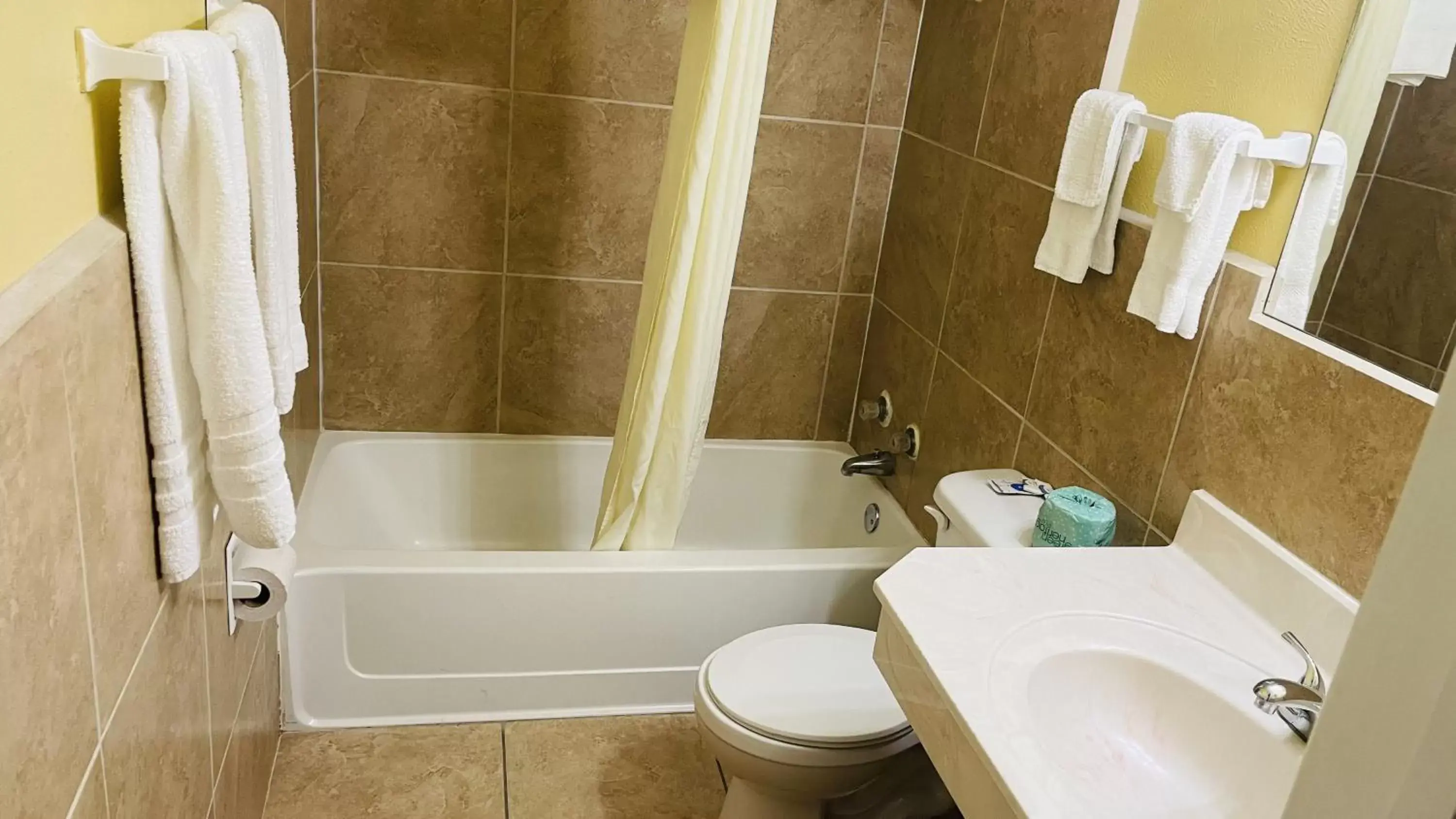 Bath, Bathroom in Sands Motel