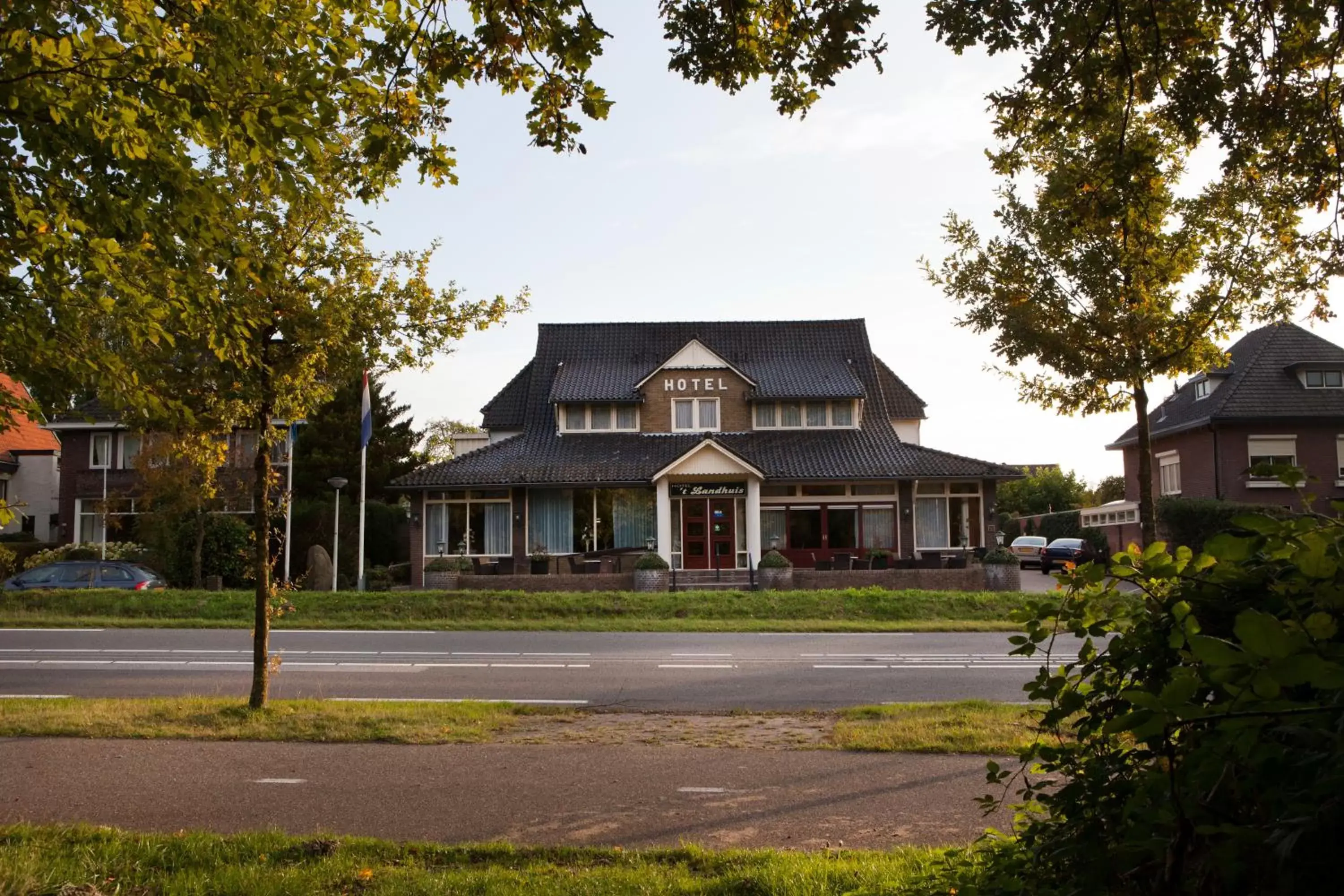 Facade/entrance, Property Building in Hotel Het Landhuis