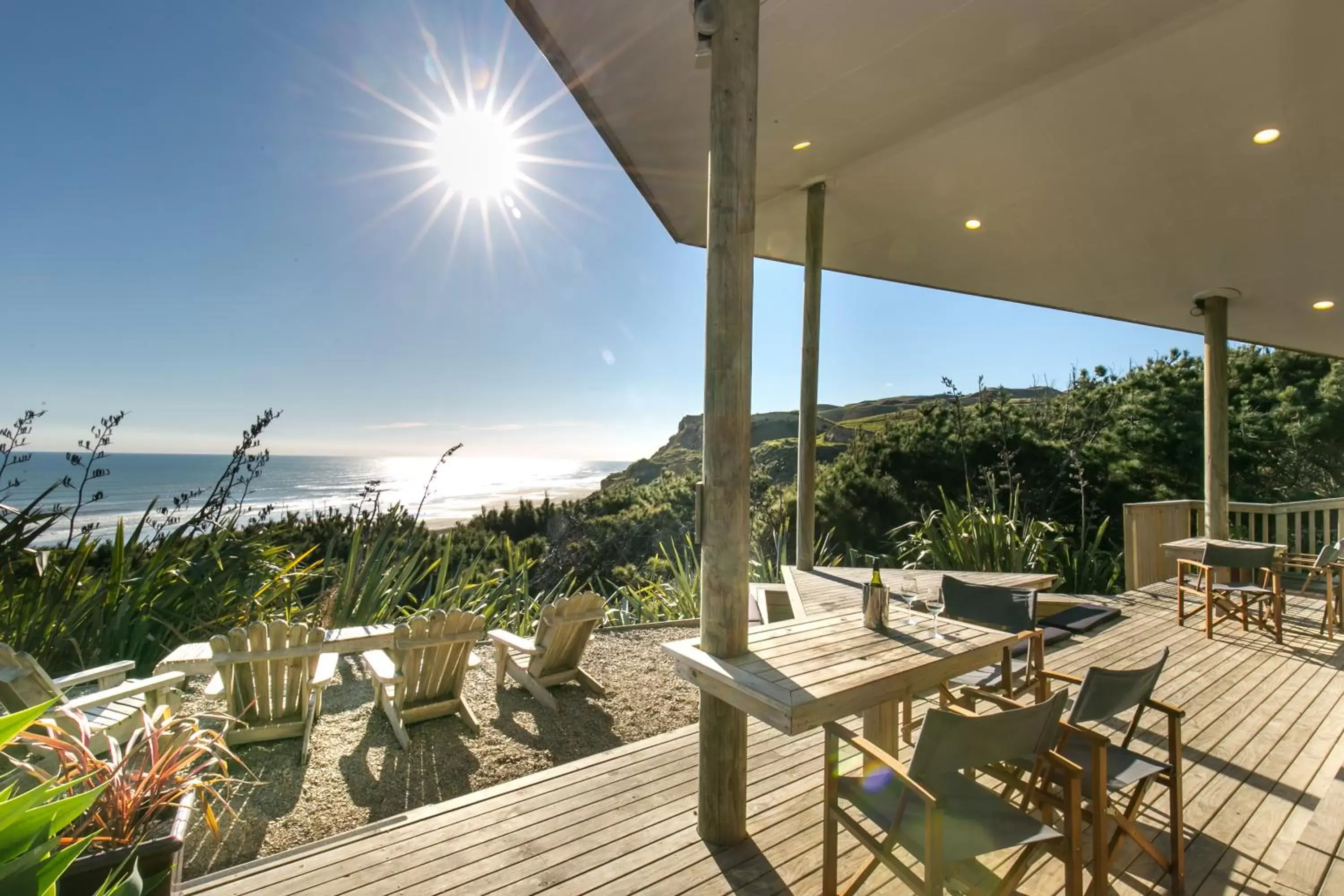 Restaurant/places to eat in Castaways Resort Restaurant/places to eat in Castaways Resort