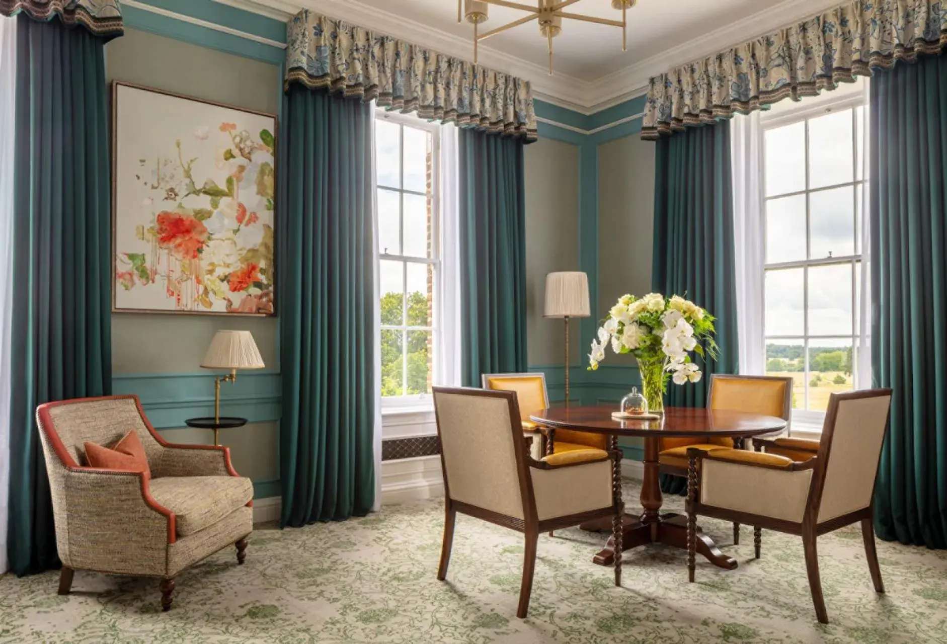 Living room in Four Seasons Hotel Hampshire Living room in Four Seasons Hotel Hampshire