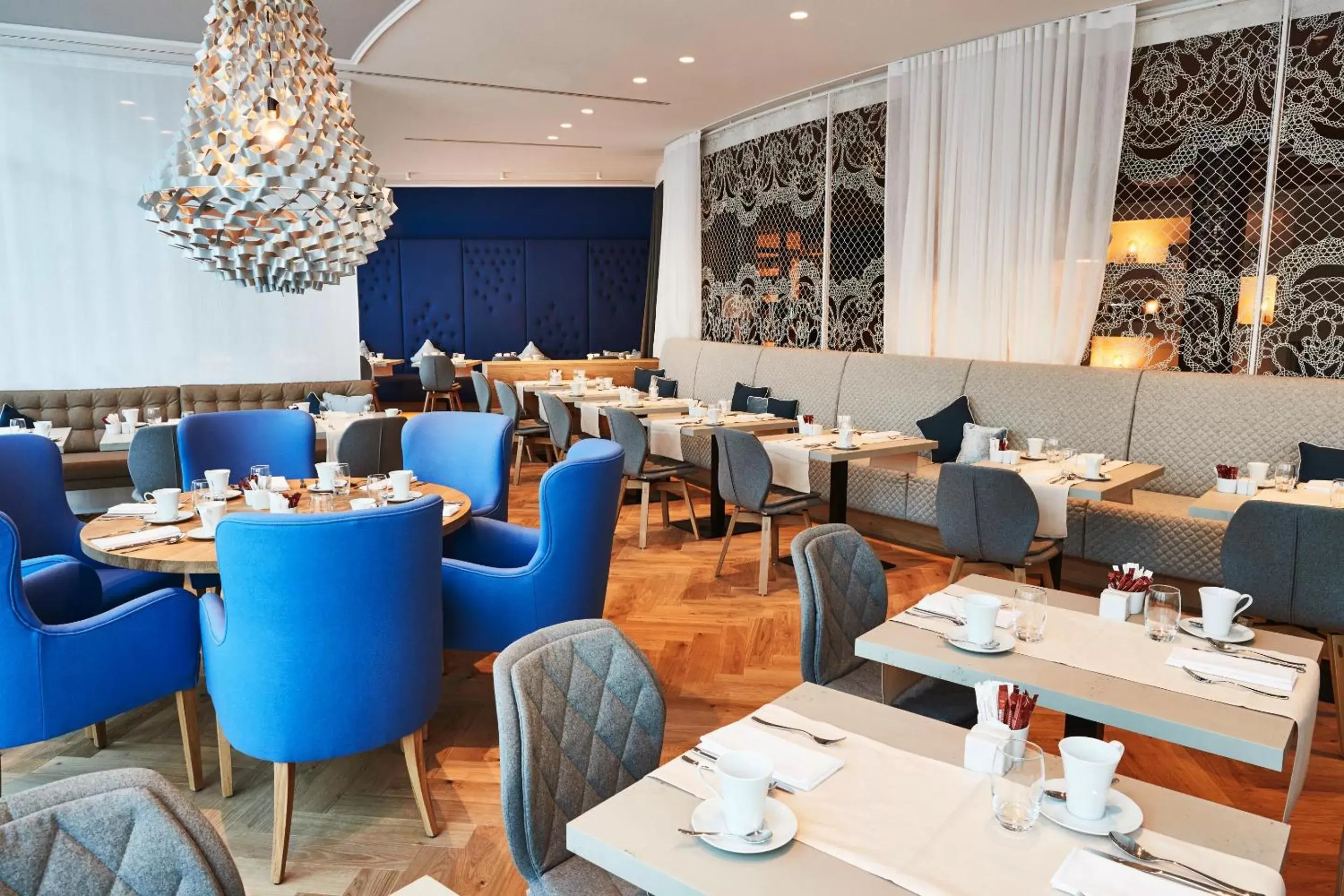 Restaurant/Places to Eat in Steigenberger Hotel München