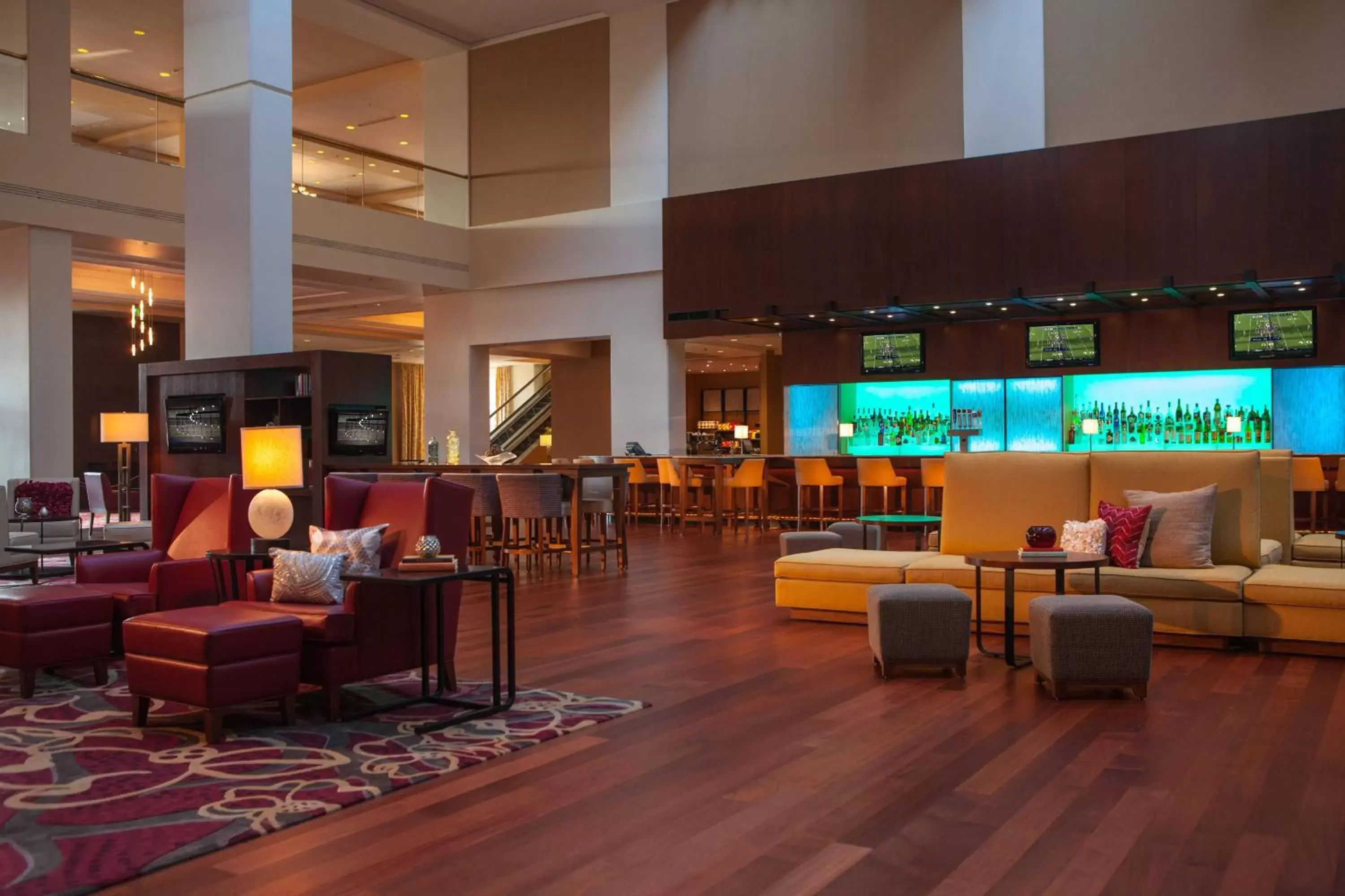 Photo of the whole room, Lounge/Bar in Kansas City Marriott Downtown