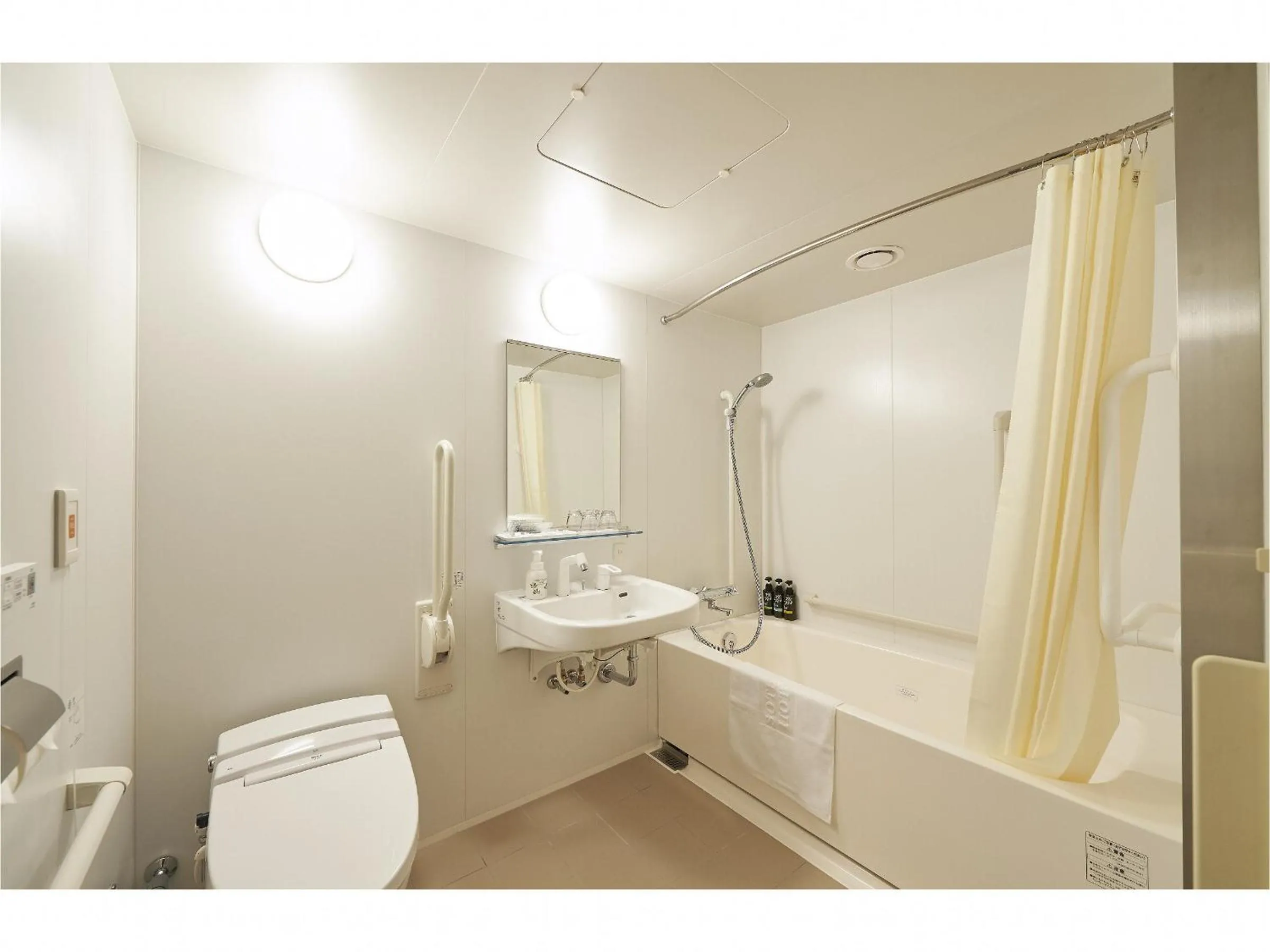 Shower in Sotetsu Fresa Inn Kamakura-Ofuna Higashiguchi