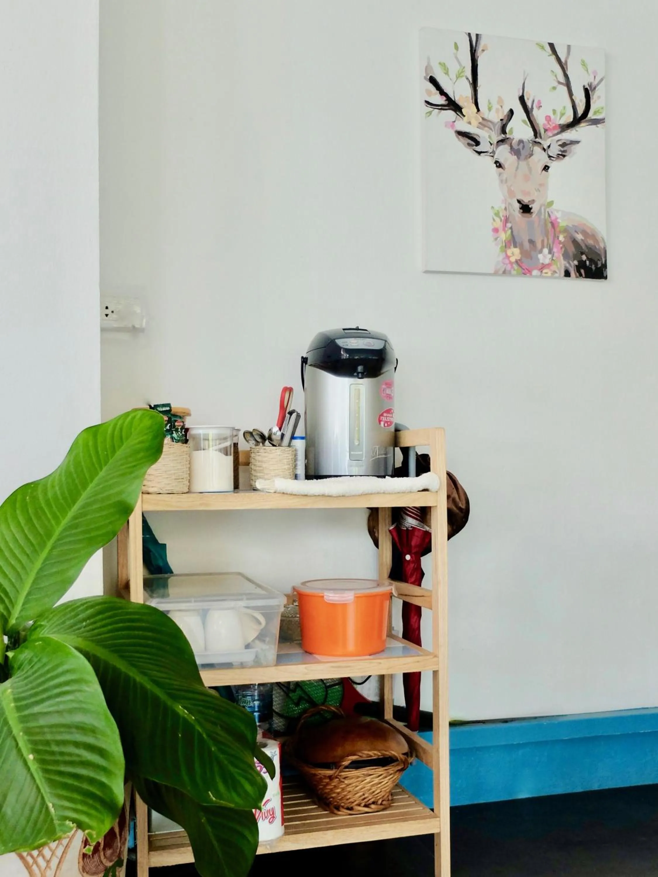 Food and drinks in We Inn