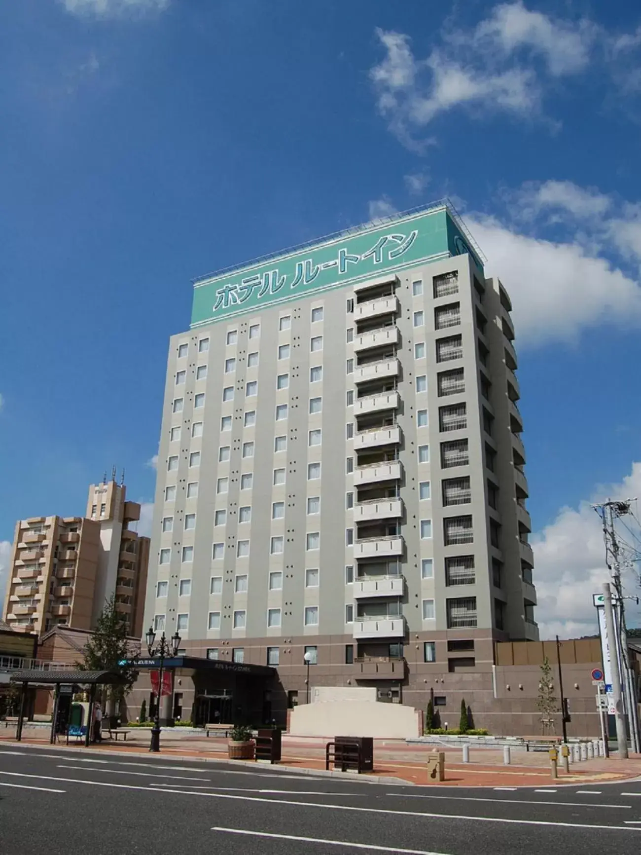 Property Building in Hotel Route-Inn Kitakyushu-Wakamatsu Ekihigashi