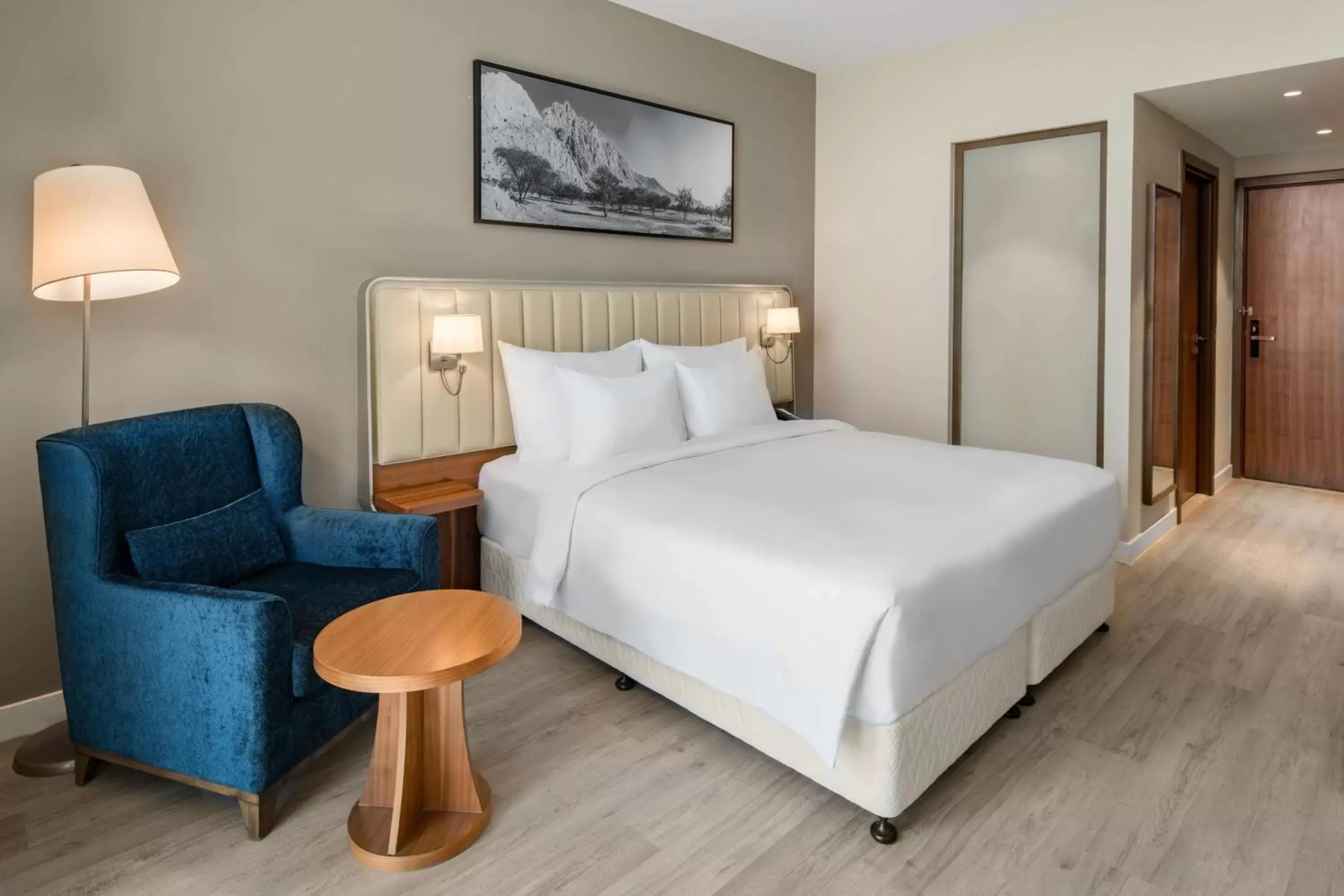 View (from property/room), Bed in Radisson Resort Ras Al Khaimah Marjan Island View (from property/room), Bed in Radisson Resort Ras Al Khaimah Marjan Island