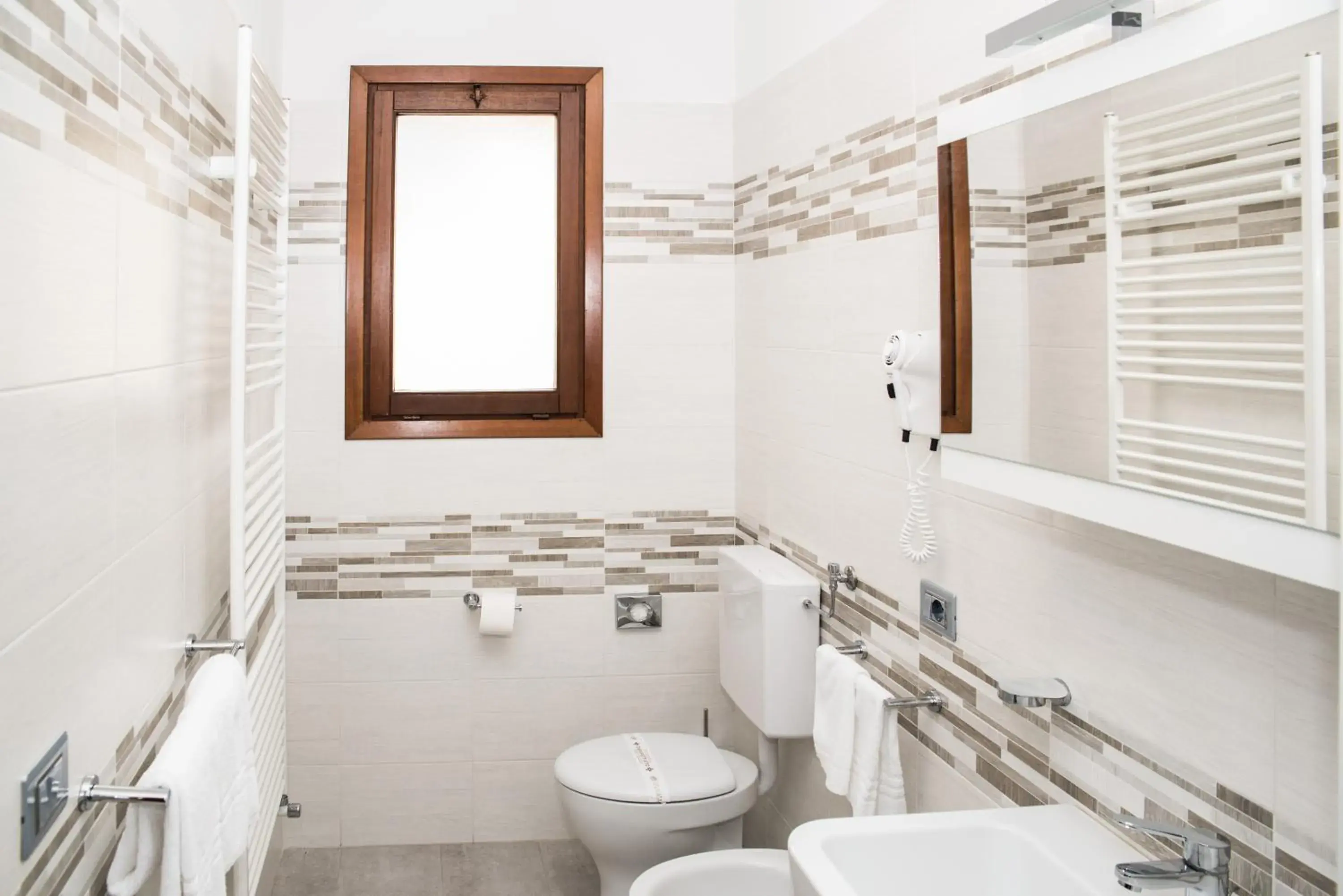 Bathroom in Albergo Ridente