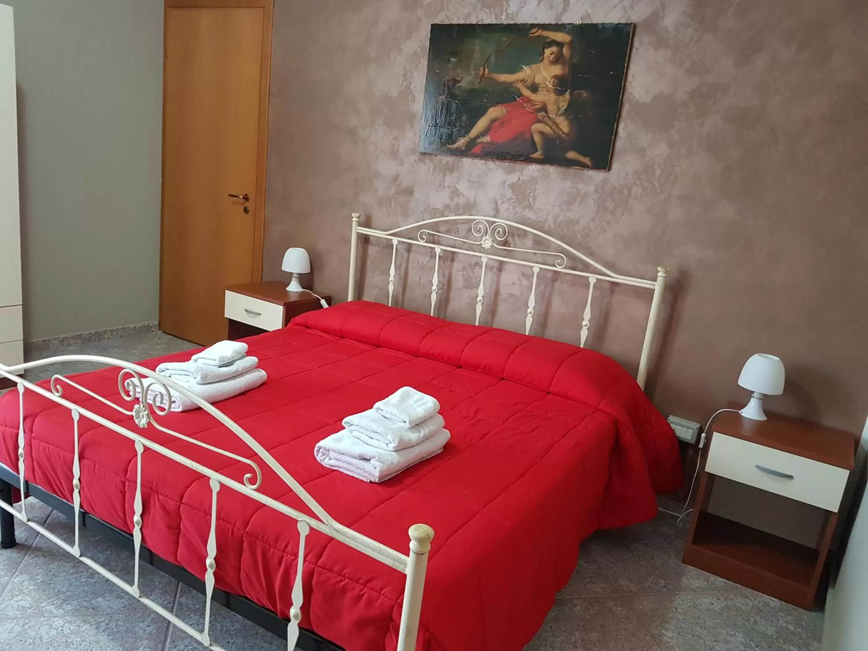 Bedroom, Bed in B&B Magna Grecia