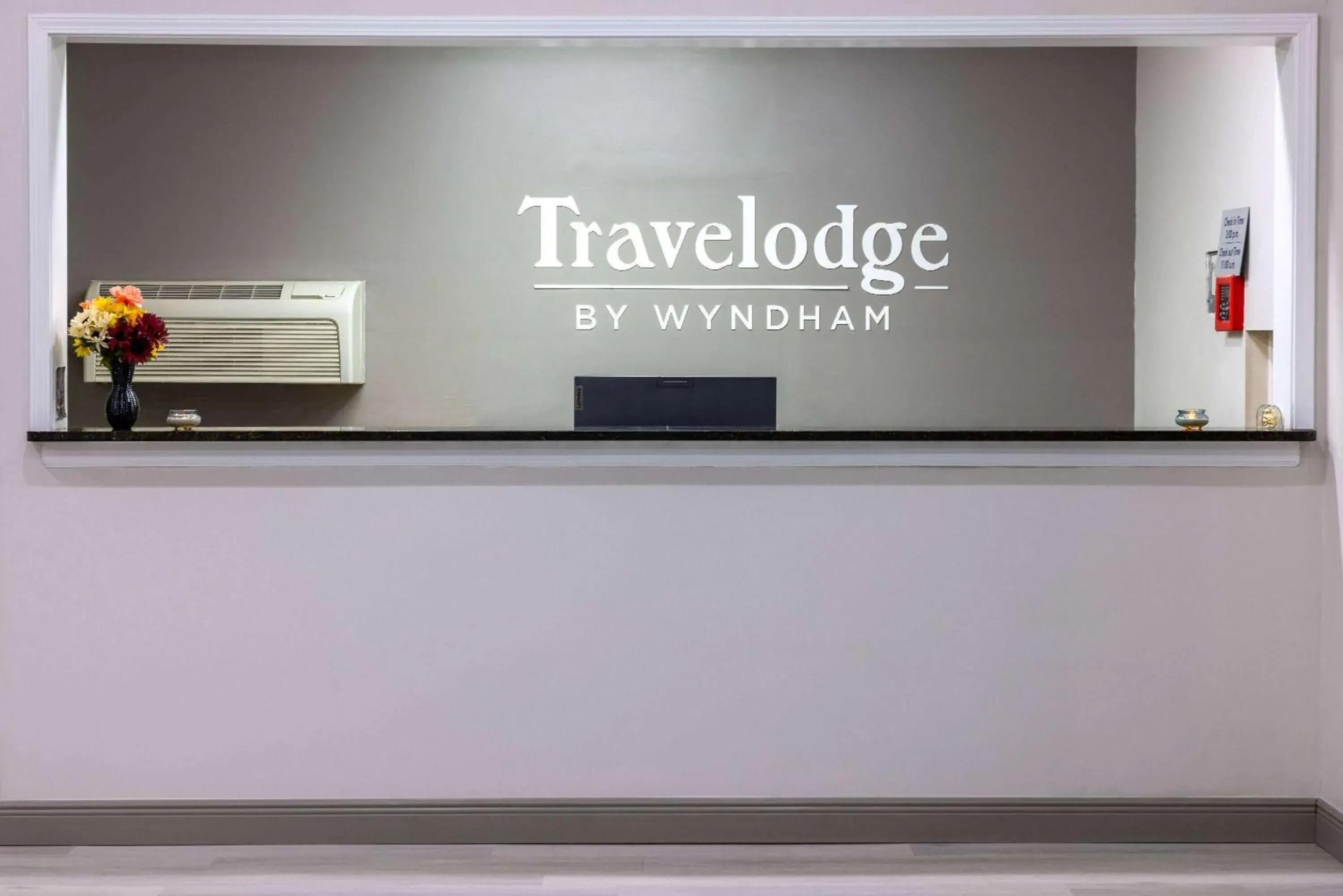 Lobby or reception, Lobby/Reception in Travelodge by Wyndham Kingsland GA