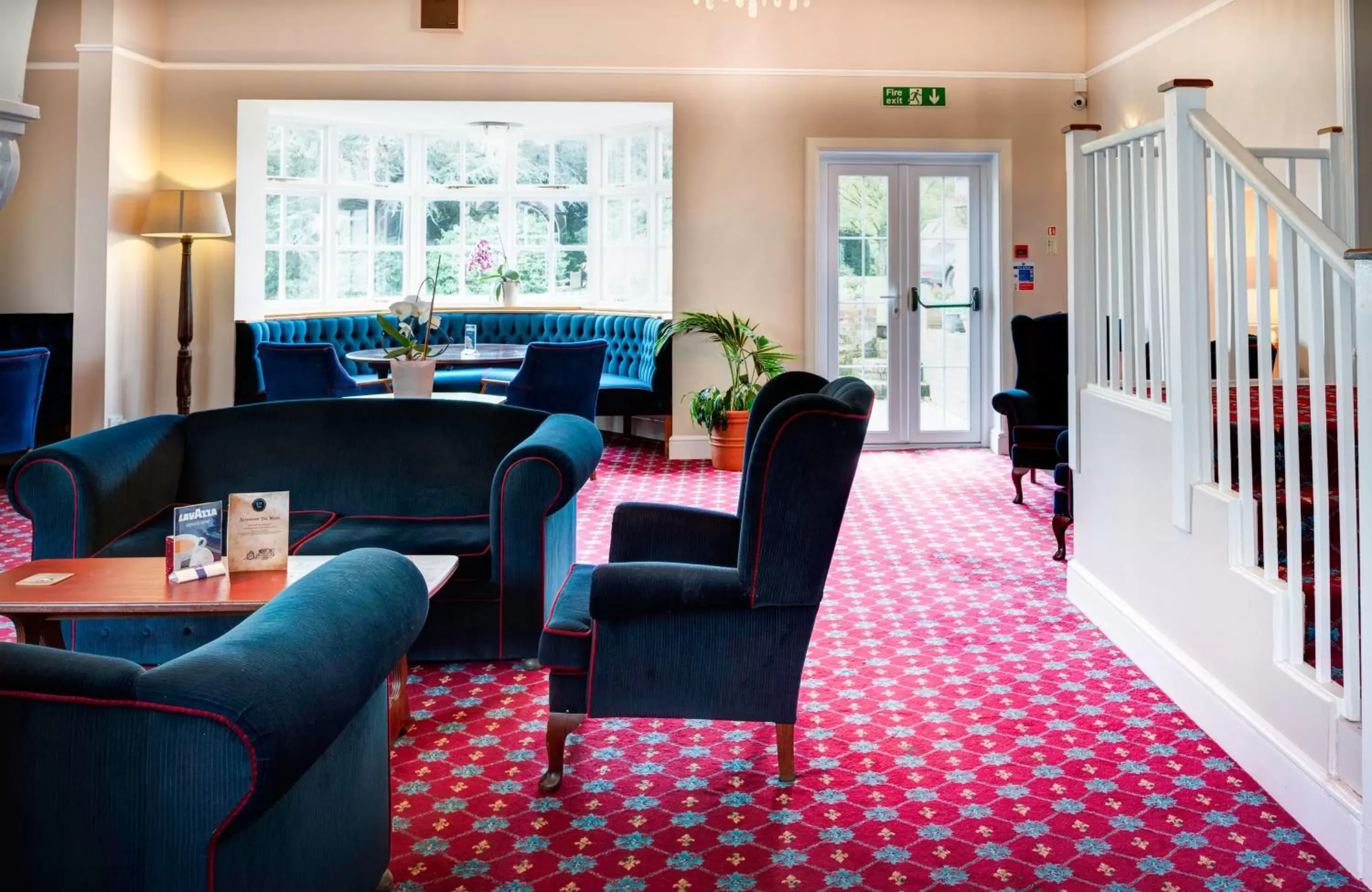 Lounge or bar, Seating Area in Best Western Lord Haldon Hotel