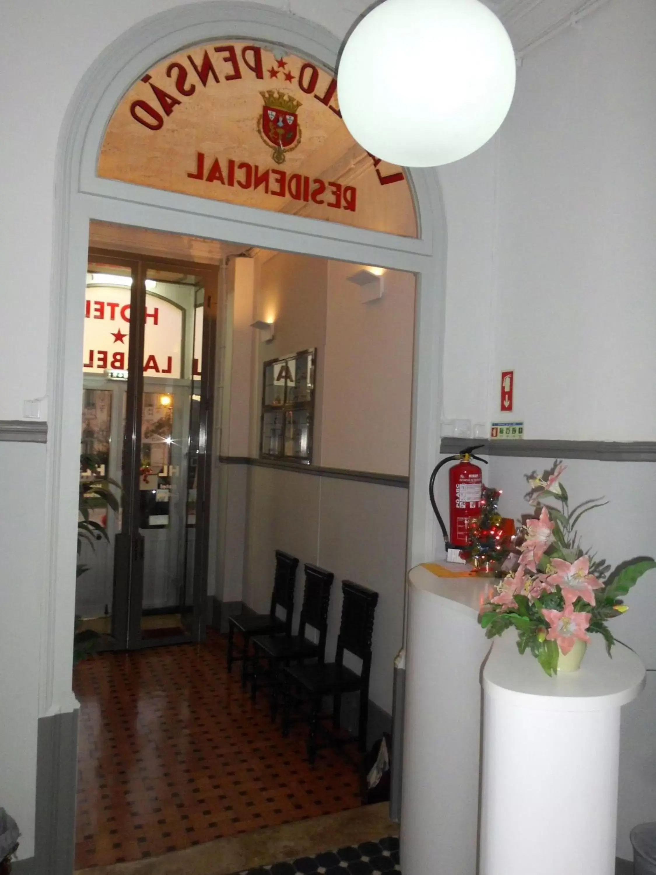 Lobby or reception in Hotel Larbelo