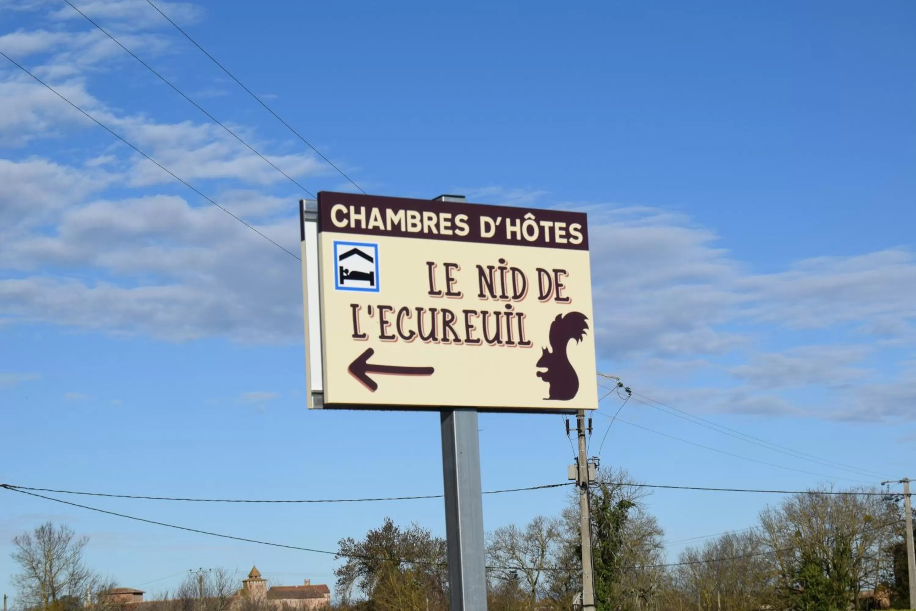 Property logo or sign in Le Nid de l'Ecureuil
