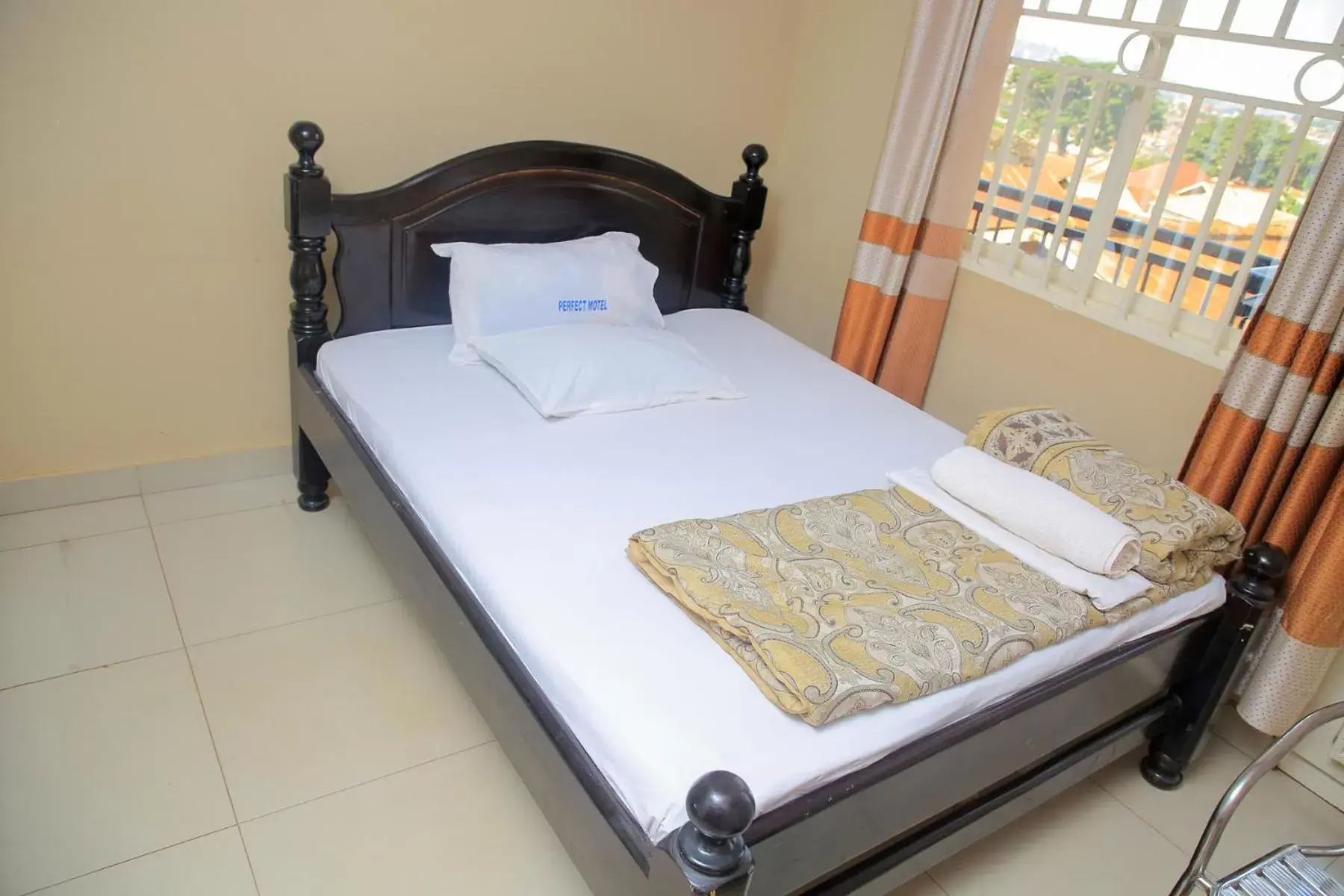 Deluxe Double Room in Perfect Motel Deluxe Double Room in Perfect Motel