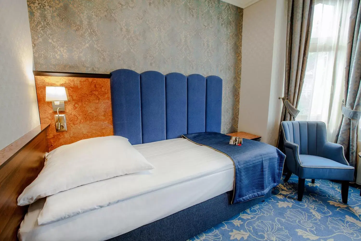 Photo of the whole room, Bed in Hotel Diament Plaza Gliwice