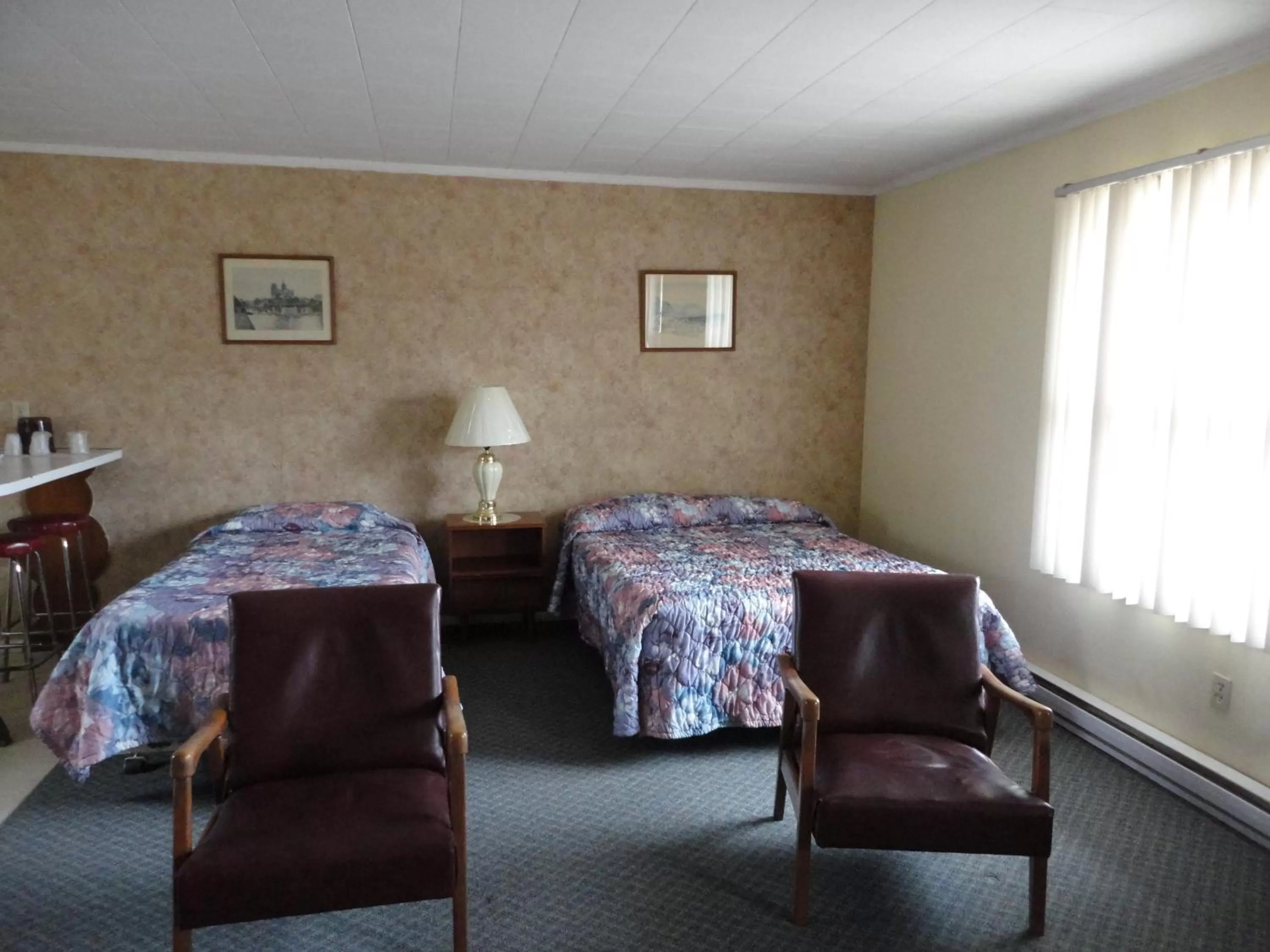 Day, Bed in Hipwell's Motel