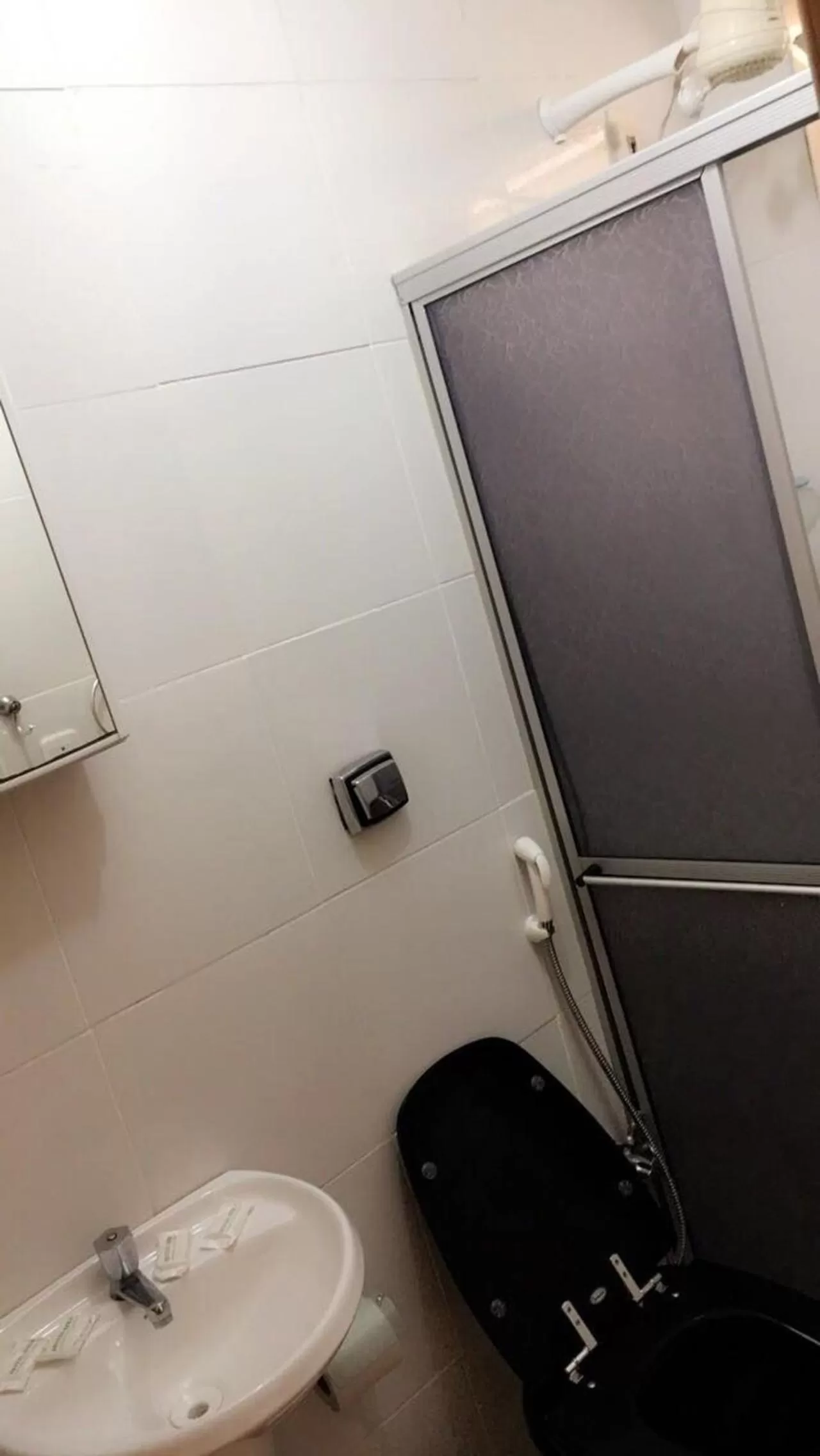 Bathroom in Hotel Kika