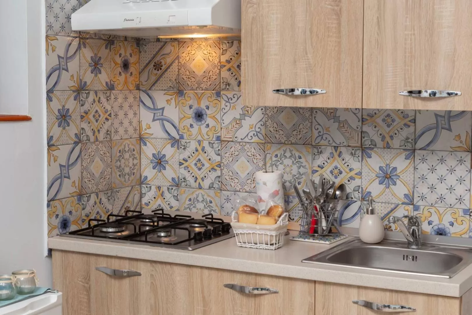 Kitchen or kitchenette, Kitchen/Kitchenette in Civico 87