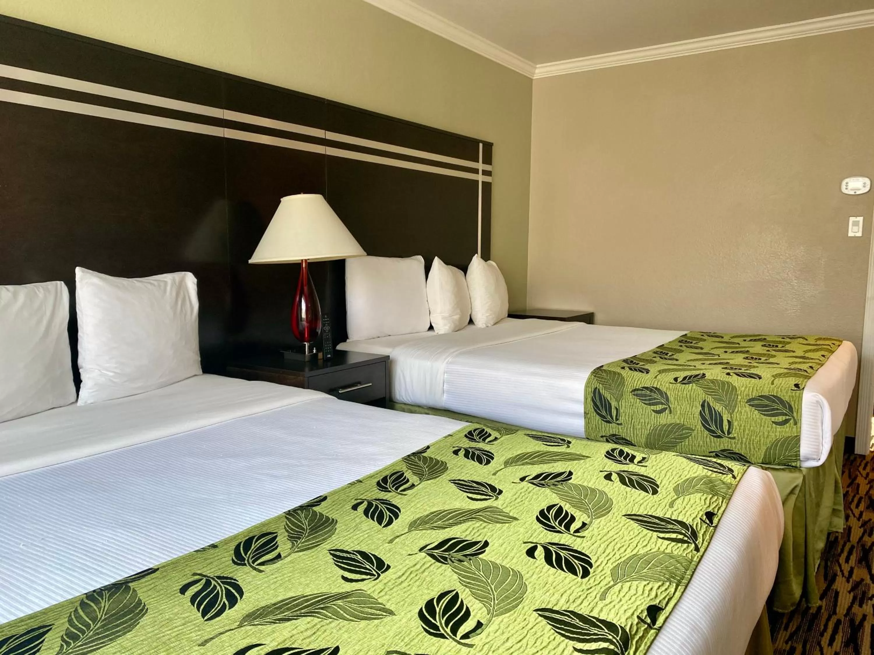 View (from property/room), Bed in Motel Capri