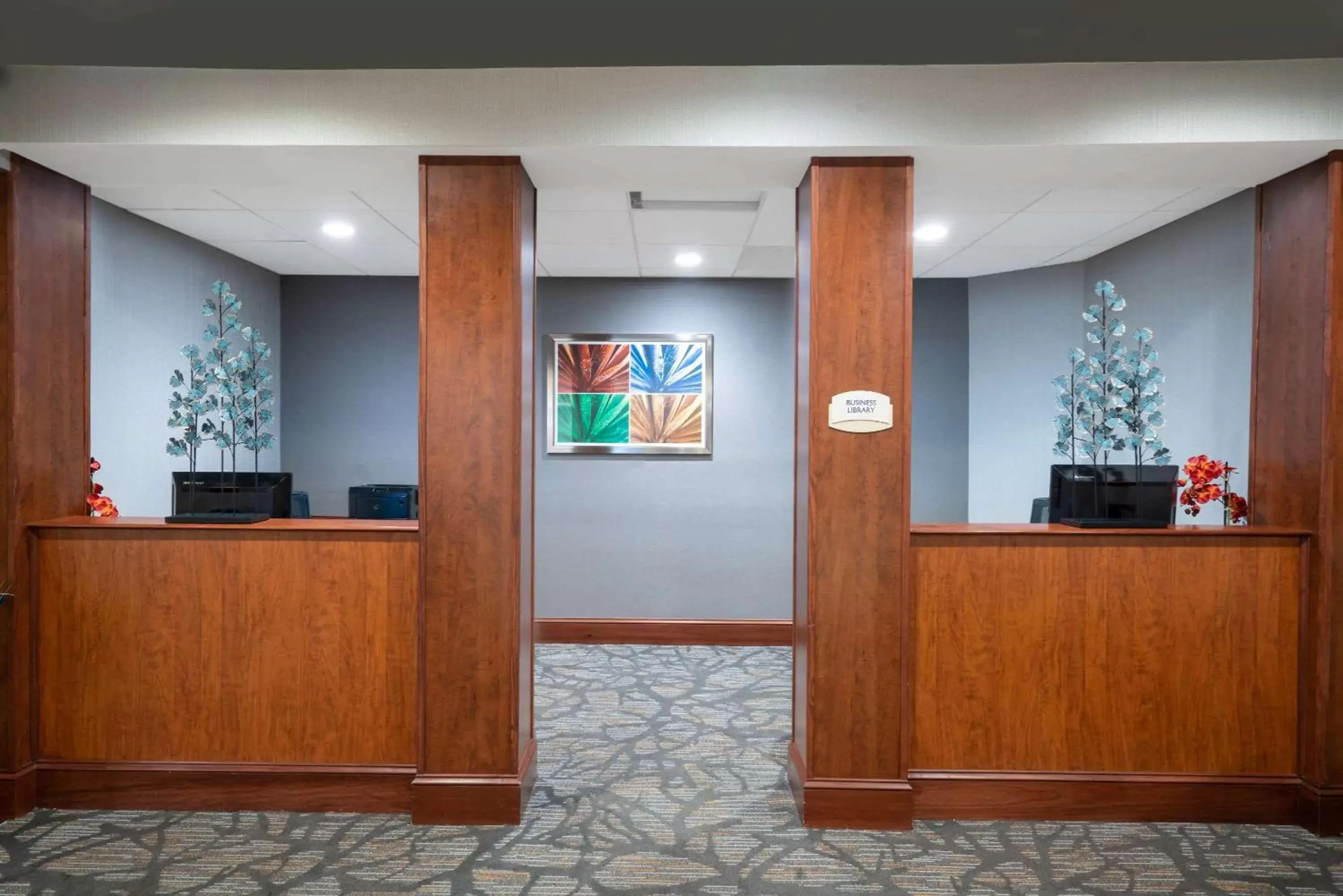 On site, Lobby/Reception in Wingate by Wyndham Fletcher at Asheville Airport