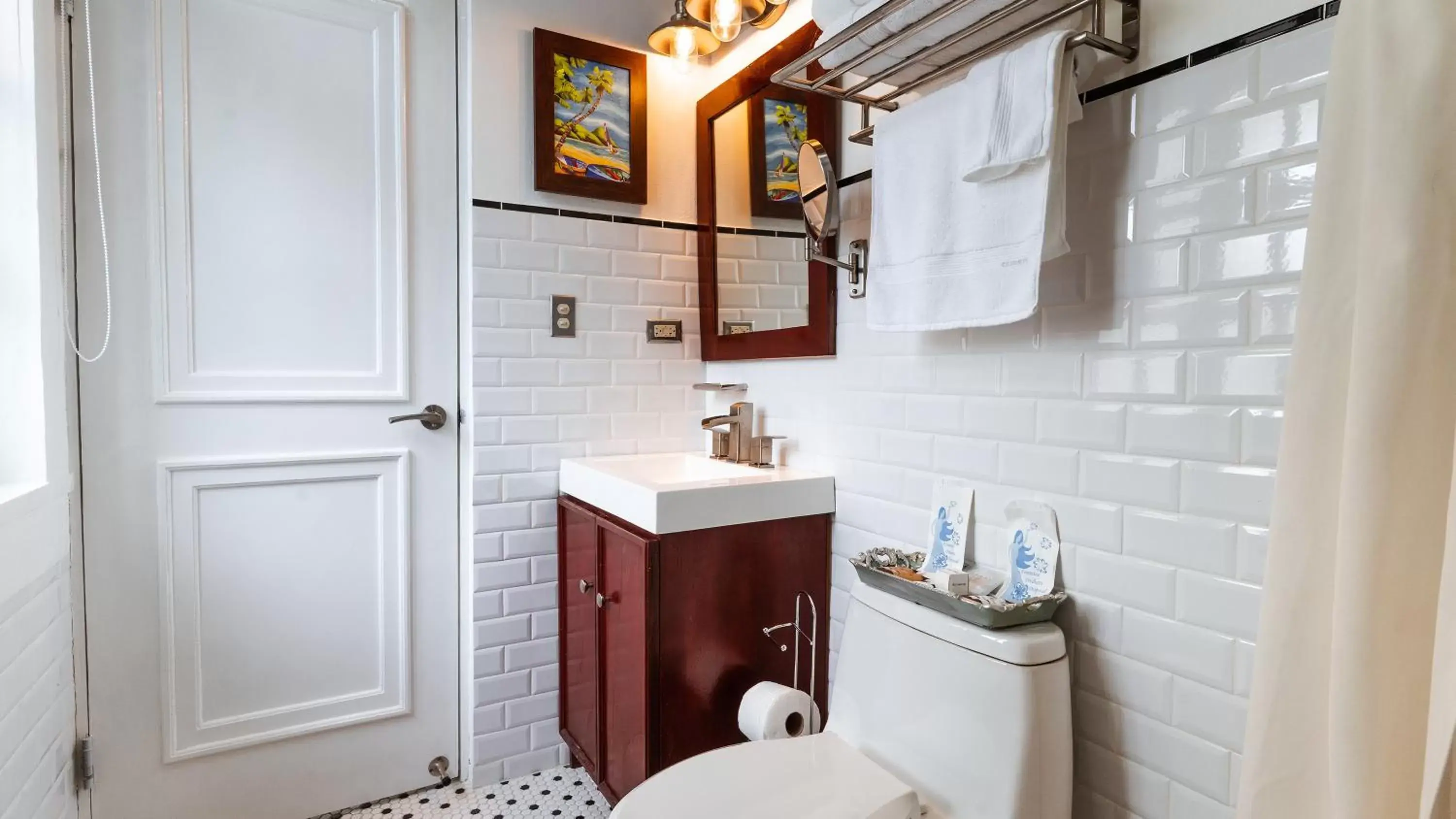 Bathroom in Casa Wilson Inn