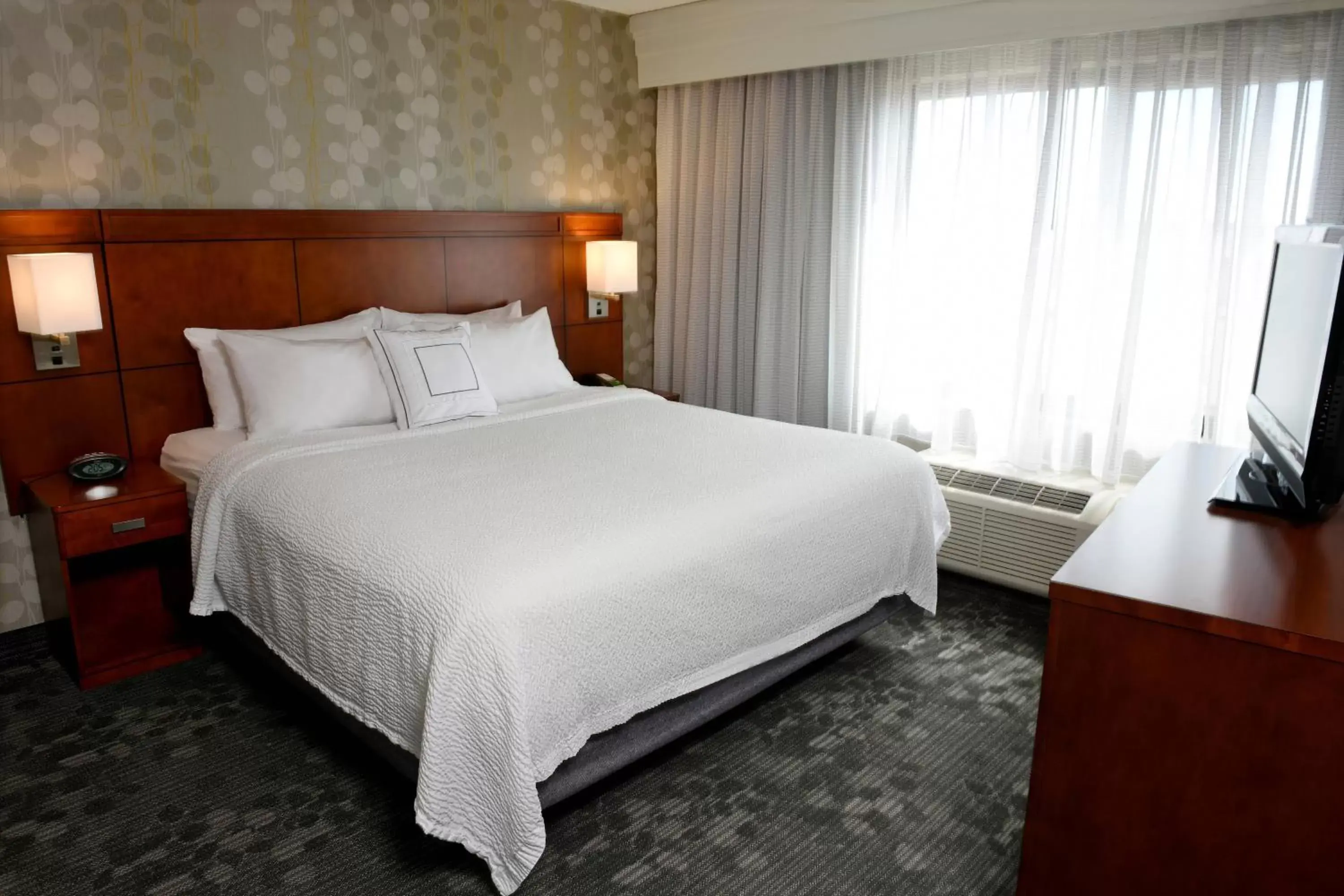 Bedroom, Bed in Courtyard By Marriott Sioux Falls